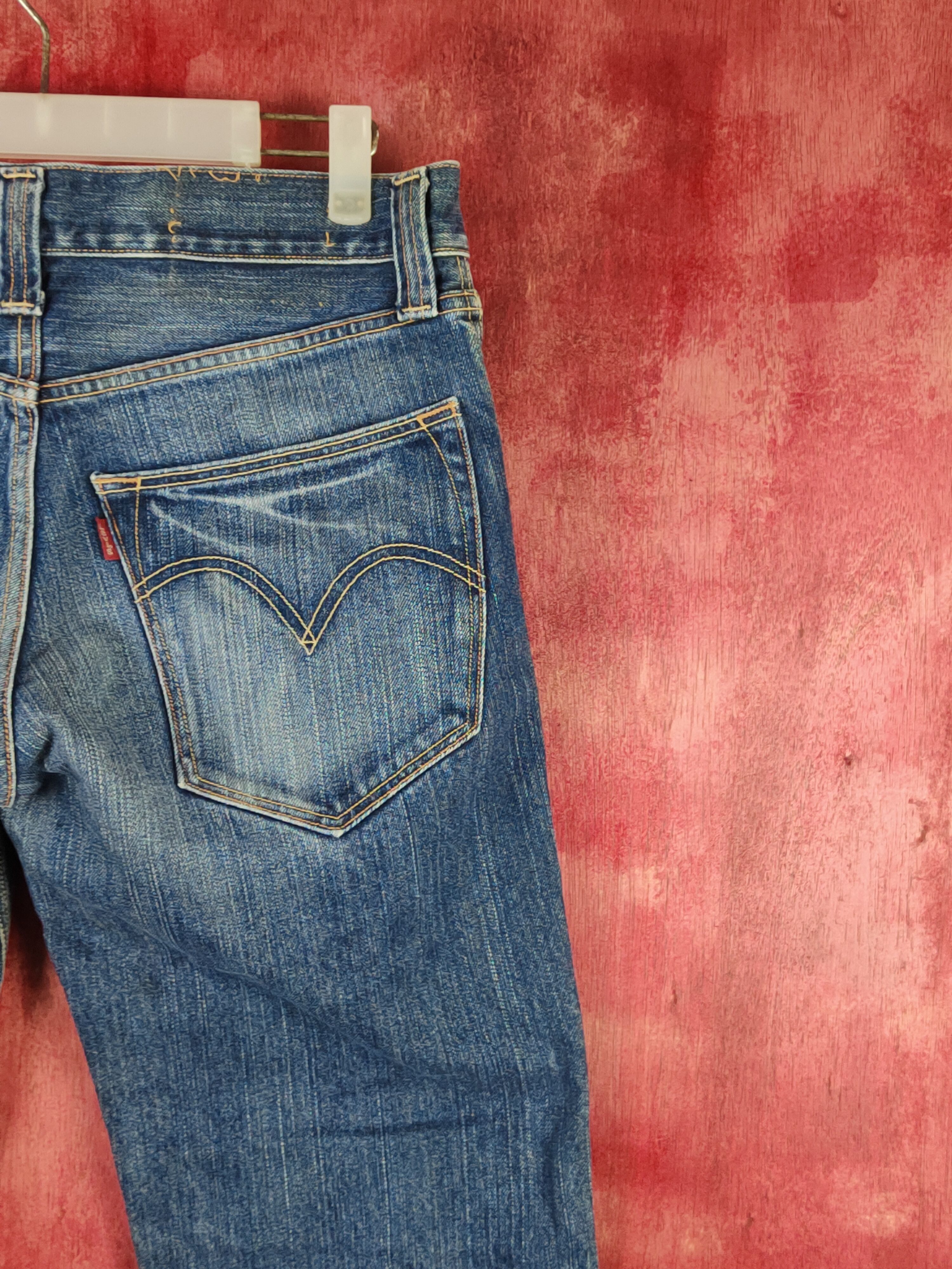 Levi's Levi's Blue Distressed Ripped denim Jeans #S1826 Size US 31 - 11 Thumbnail