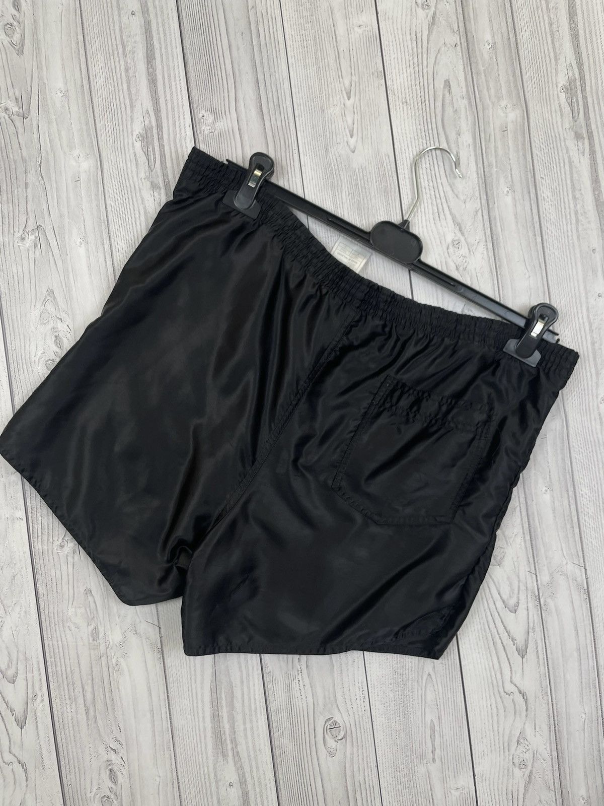 Nike Vintage Nike nylon shorts size L black Size US 34 / EU 50 - 8 Thumbnail