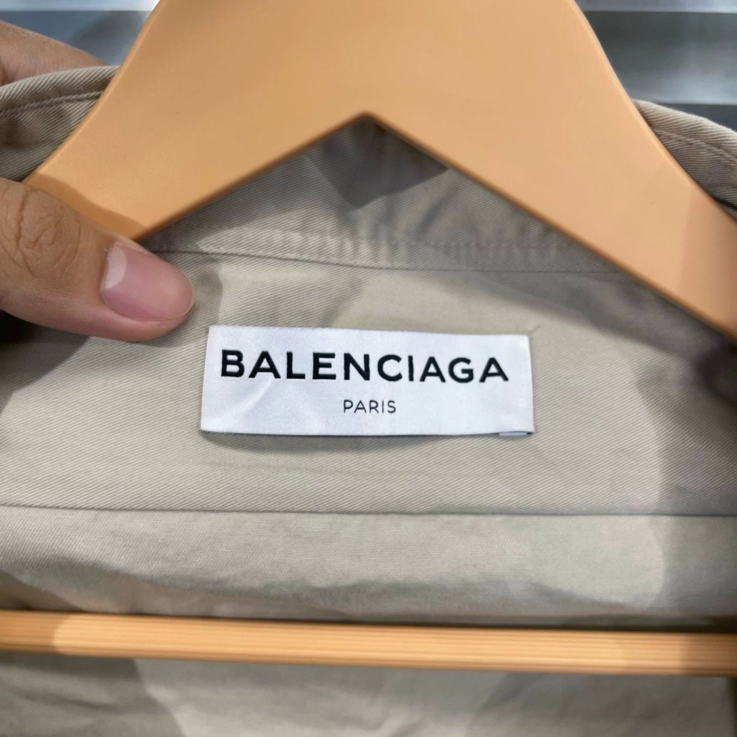 Balenciaga Balenciaga Logo Embroidered Short-Sleeve Shirt 36 NM Size US XXS / EU 40 - 3 Thumbnail