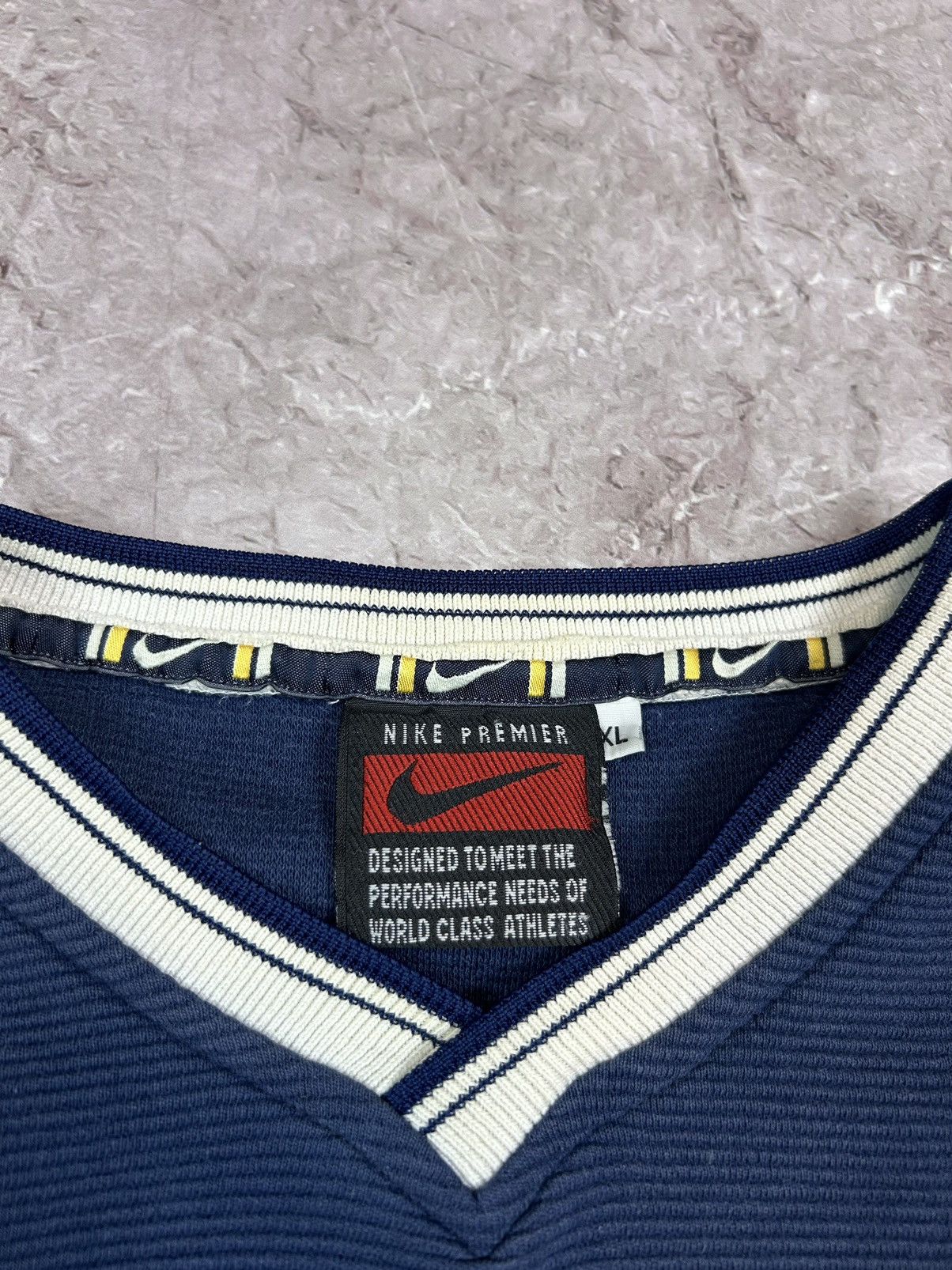 Nike × Vintage Men's Nike Premier Swoosh Sweatshirt Size XL Washed Navy Size US XL / EU 56 / 4 - 7 Thumbnail