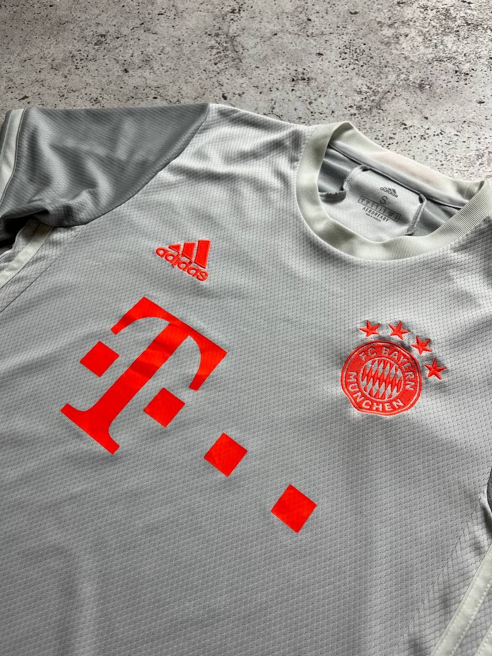 Adidas Adidas Bayern Munich Jersey 2020 Away Authentic T-Shirt Size US S / EU 44-46 / 1 - 2 Thumbnail