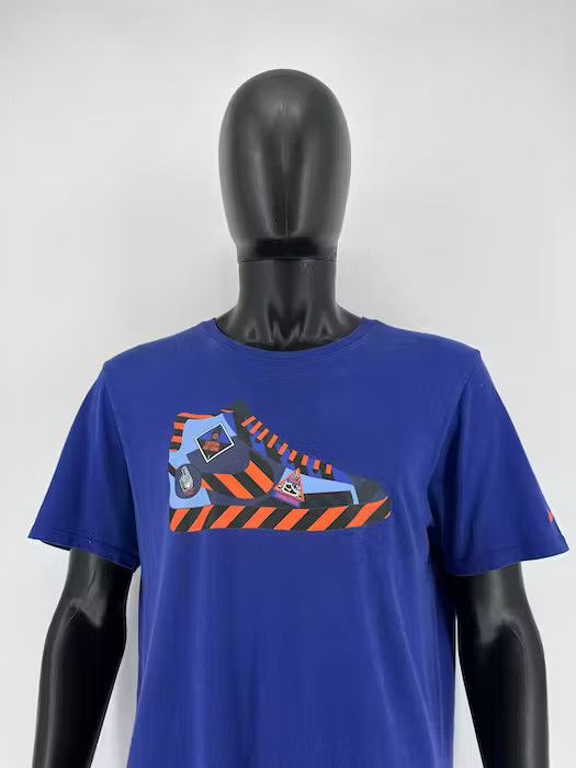 Nike Vintage Y2K Nike Blazerbasketball Big Logo T-Shirt Size US M / EU 48-50 / 2 - 1 Thumbnail