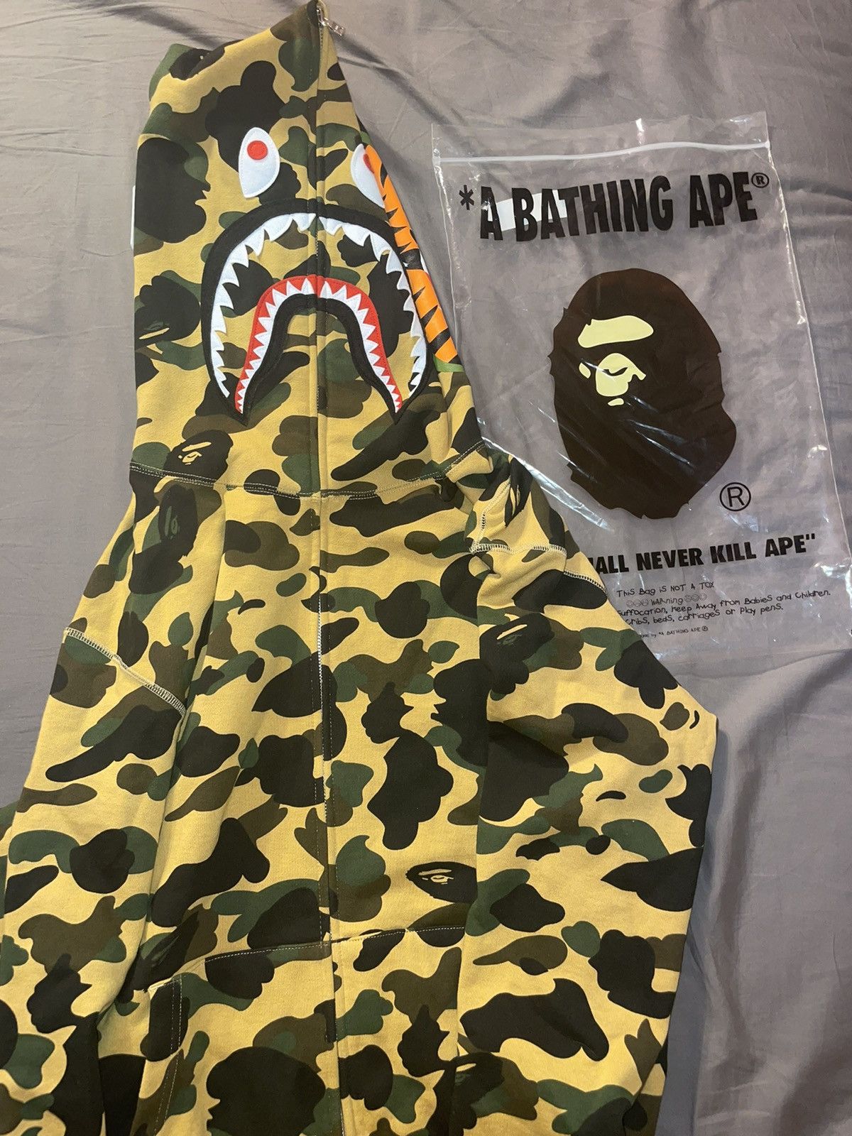 image of Bape 1St Camo Shark Full Zip Hoodie in Yellow, Men's (Size 2XL)