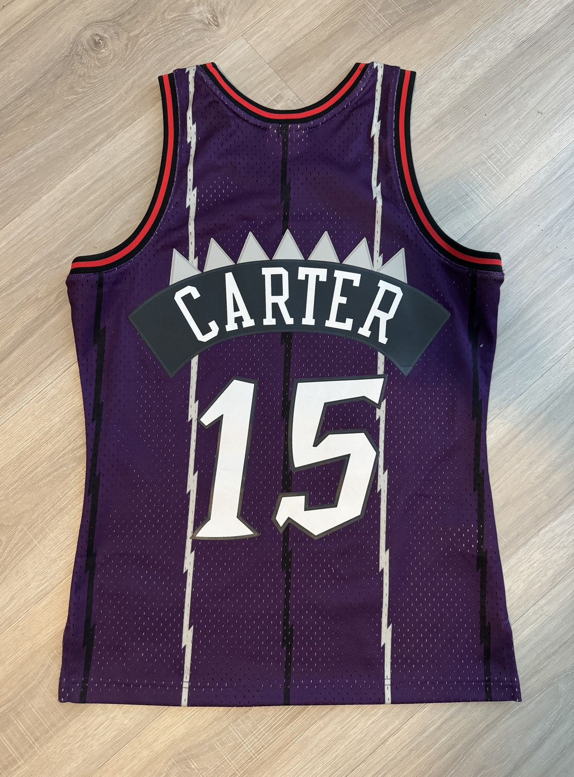 Mitchell & Ness Toronto Raptors Vince Carter 1998/99 Hardwood Classics Size US S / EU 44-46 / 1 - 2 Thumbnail
