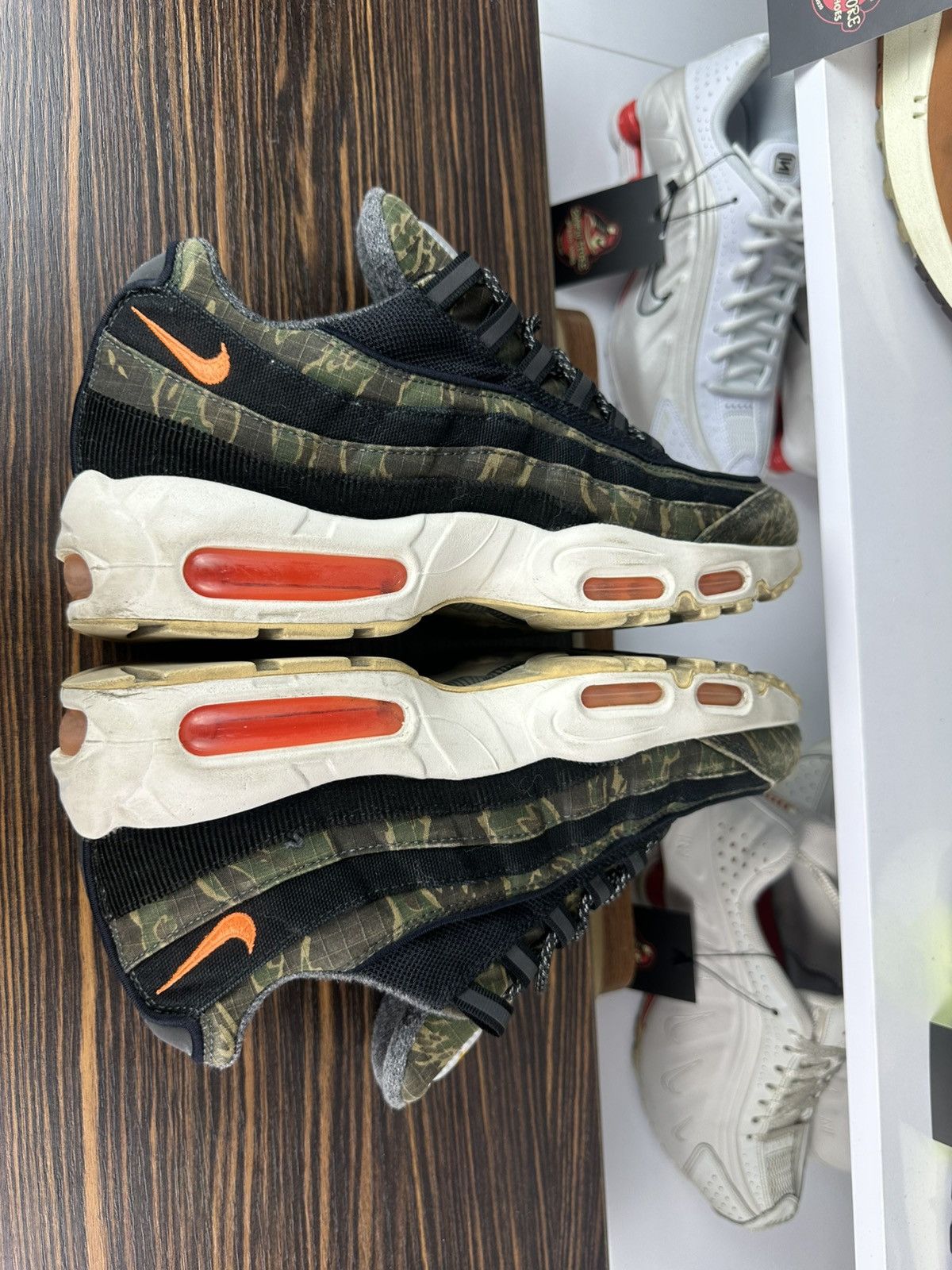 Carhartt Wip × Nike NIKE AIRMAX 95 X CARHARTT Size US 10 / EU 43 - 6 Thumbnail