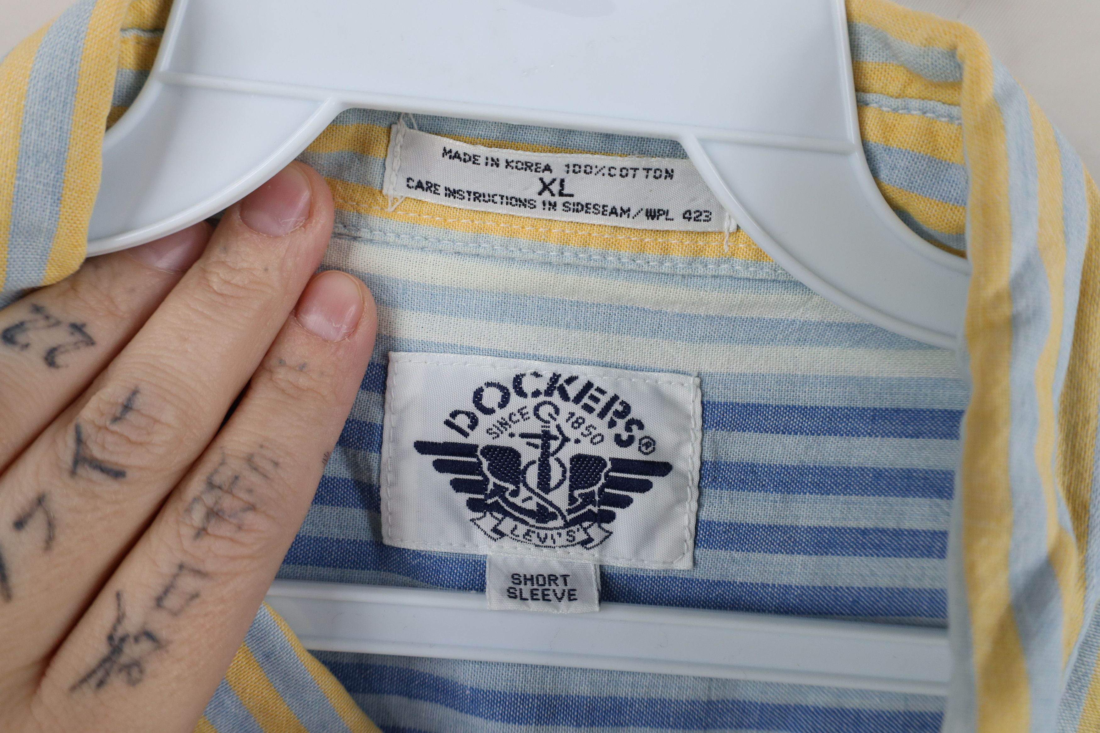 Vintage Vintage 90s Streetwear Short Sleeve Button Down Shirt Size US XL / EU 56 / 4 - 9 Thumbnail