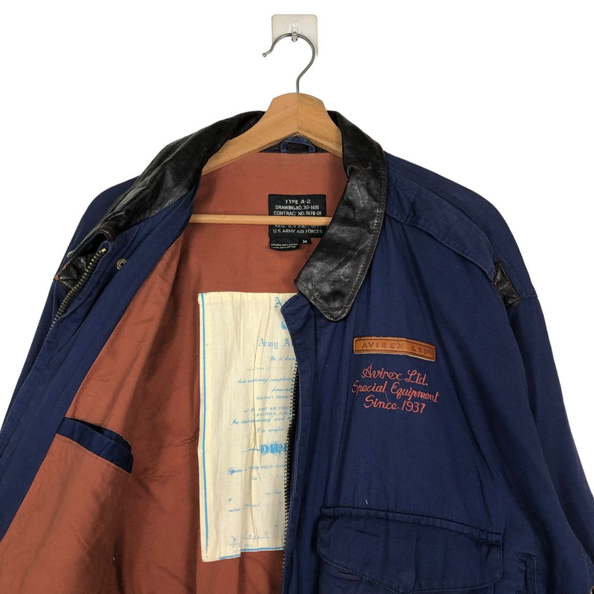 Avirex 🔥VTG 80’s BRIEFING TIME AVIREX BOMBER JACKET LEATHER COLLAR Size US M / EU 48-50 / 2 - 13 Thumbnail