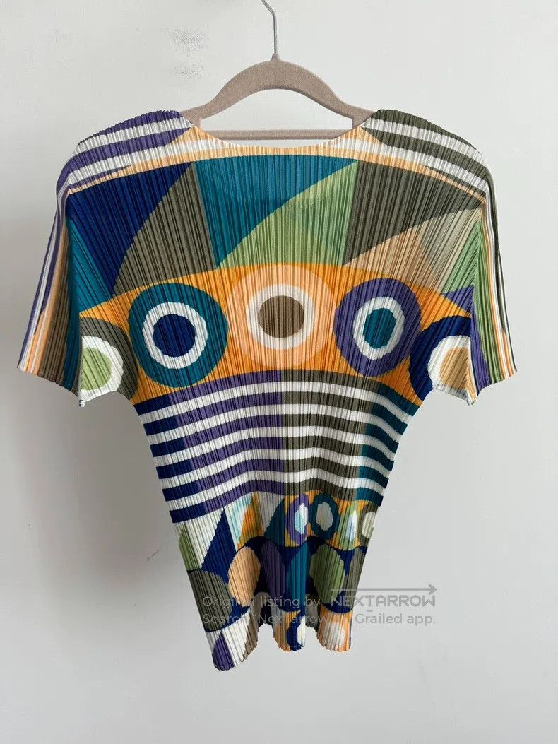 Issey Miyake Issey Miyake Brown Ruffled Short Sleeve Size L / US 10 / IT 46 - 2 Thumbnail