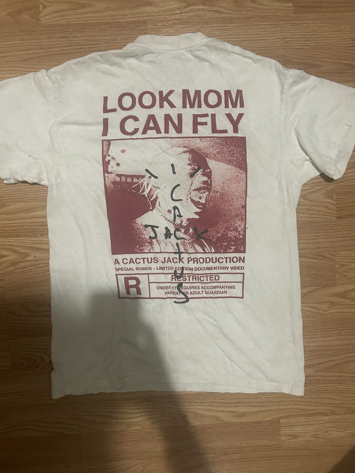Travis Scott Look Mom I Can Fly Travis Scott Tee Shirt Size US M / EU 48-50 / 2 - 3 Thumbnail