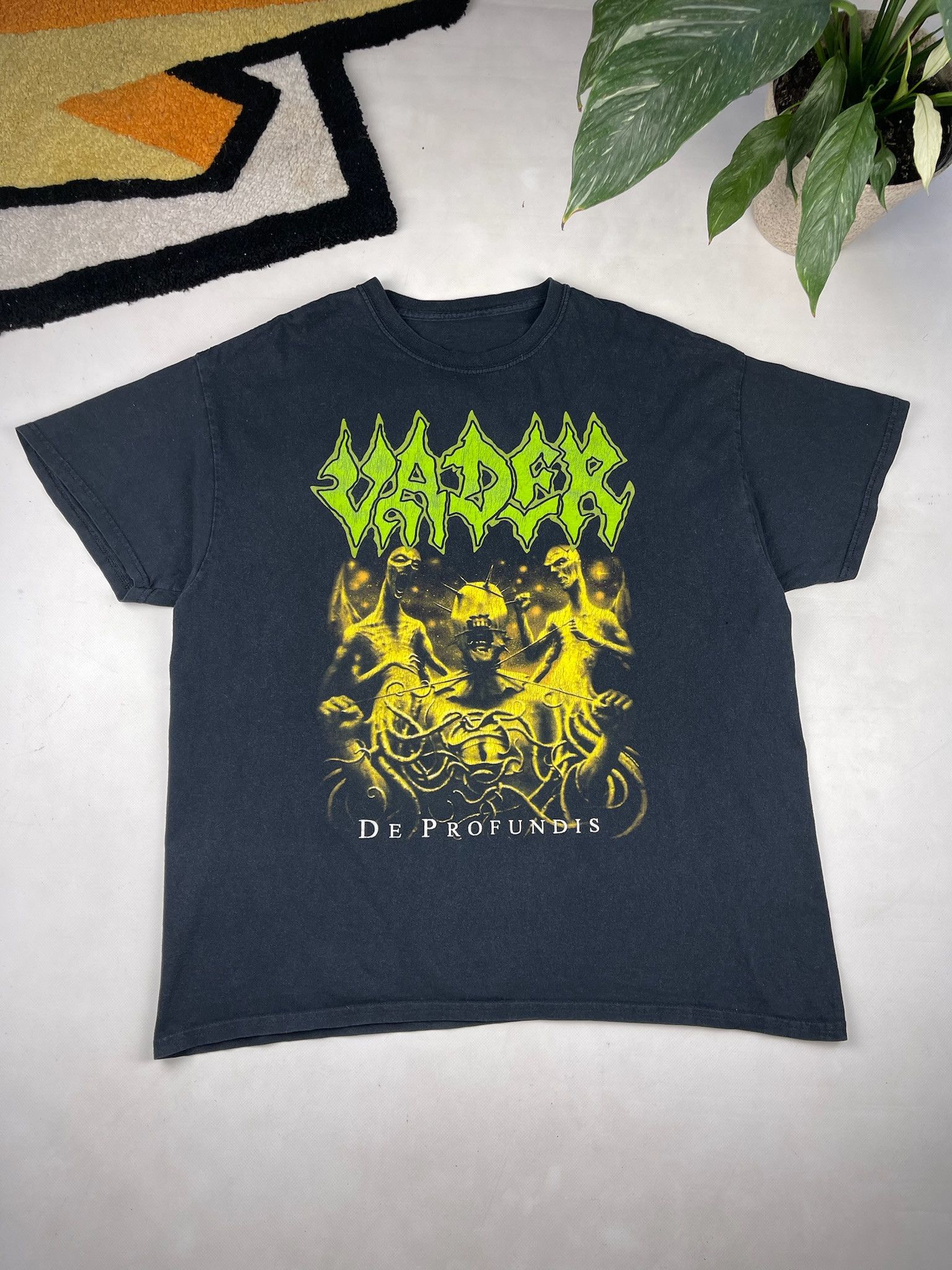 Band Tees Vintage Vader Band T-shirt Size US XL / EU 56 / 4 - 1 Thumbnail