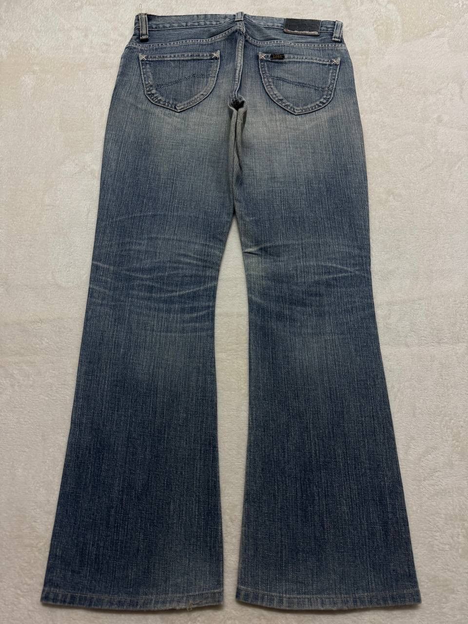 Lee FLARE Vintage 90s Lee Faded Distressed Thrashed Bootcut Jean Size US 30 / EU 46 - 13 Thumbnail