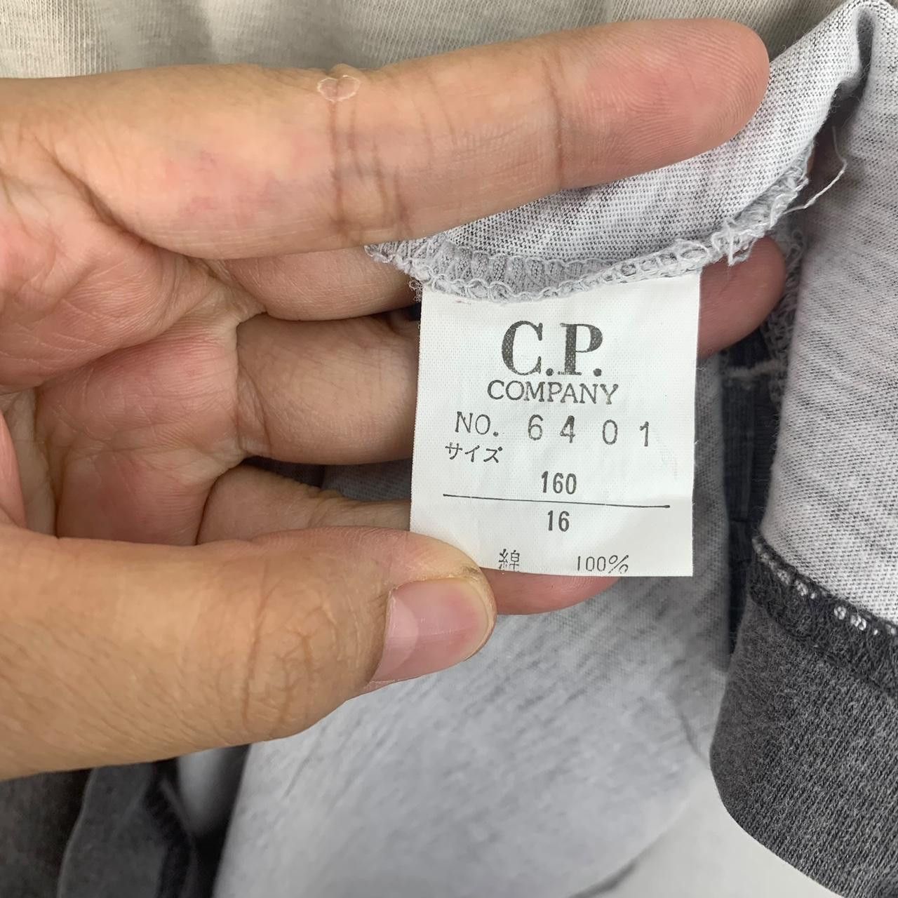 C.P. Company Vintage CP COMPANY ITALY Center Logo Two Tones Tee Size US M / EU 48-50 / 2 - 5 Thumbnail
