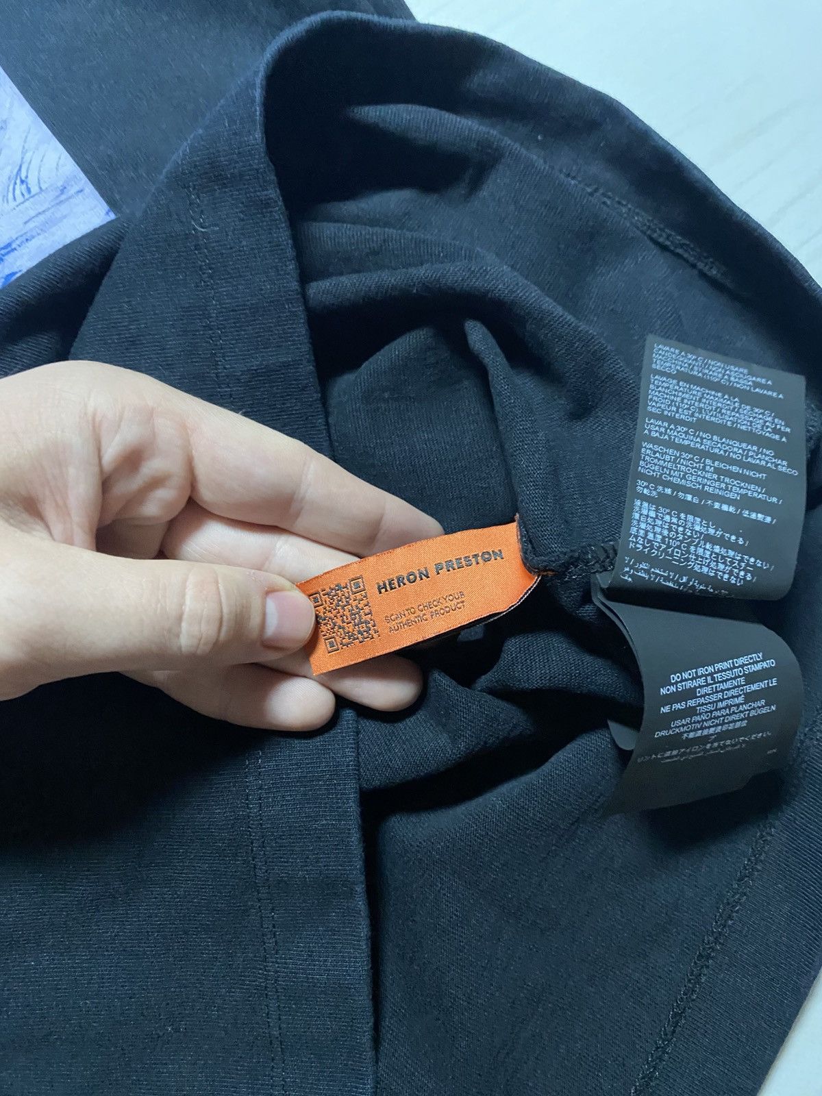 Heron Preston Heron Preston Black Captcha print longsleeve t shirt Size XS / US 0-2 / IT 36-38 - 6 Thumbnail