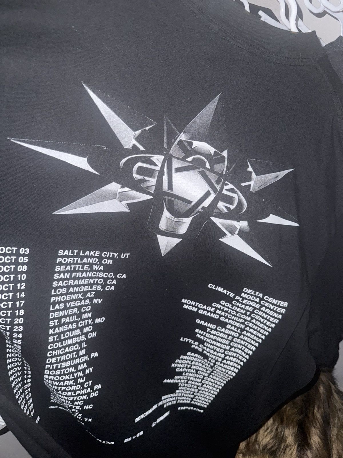 Other playboi carti antagonist tour merch Size US XXL / EU 58 / 5 - 1 Thumbnail