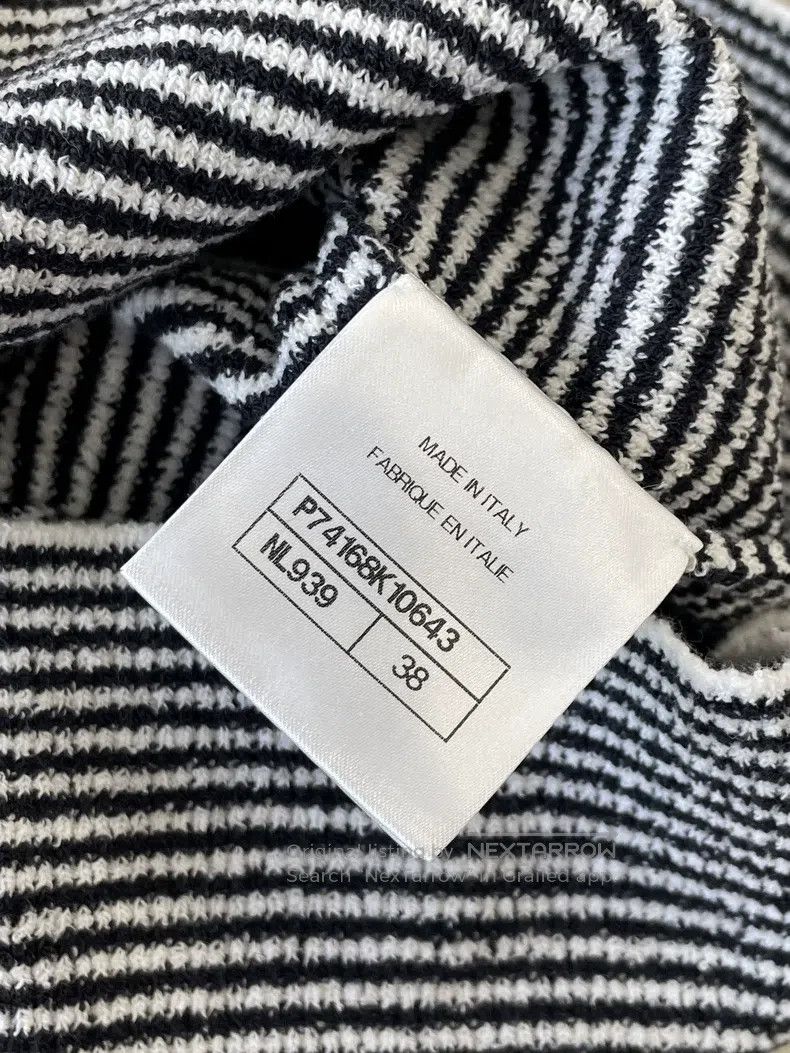 Chanel Chanel Black and white striped suspender vest Size XS / US 0-2 / IT 36-38 - 5 Thumbnail