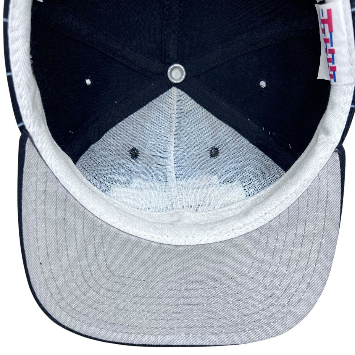 NFL NFL Los Angeles Raiders Twill Pinstriped Spell Out Snapback Size ONE SIZE - 9 Thumbnail
