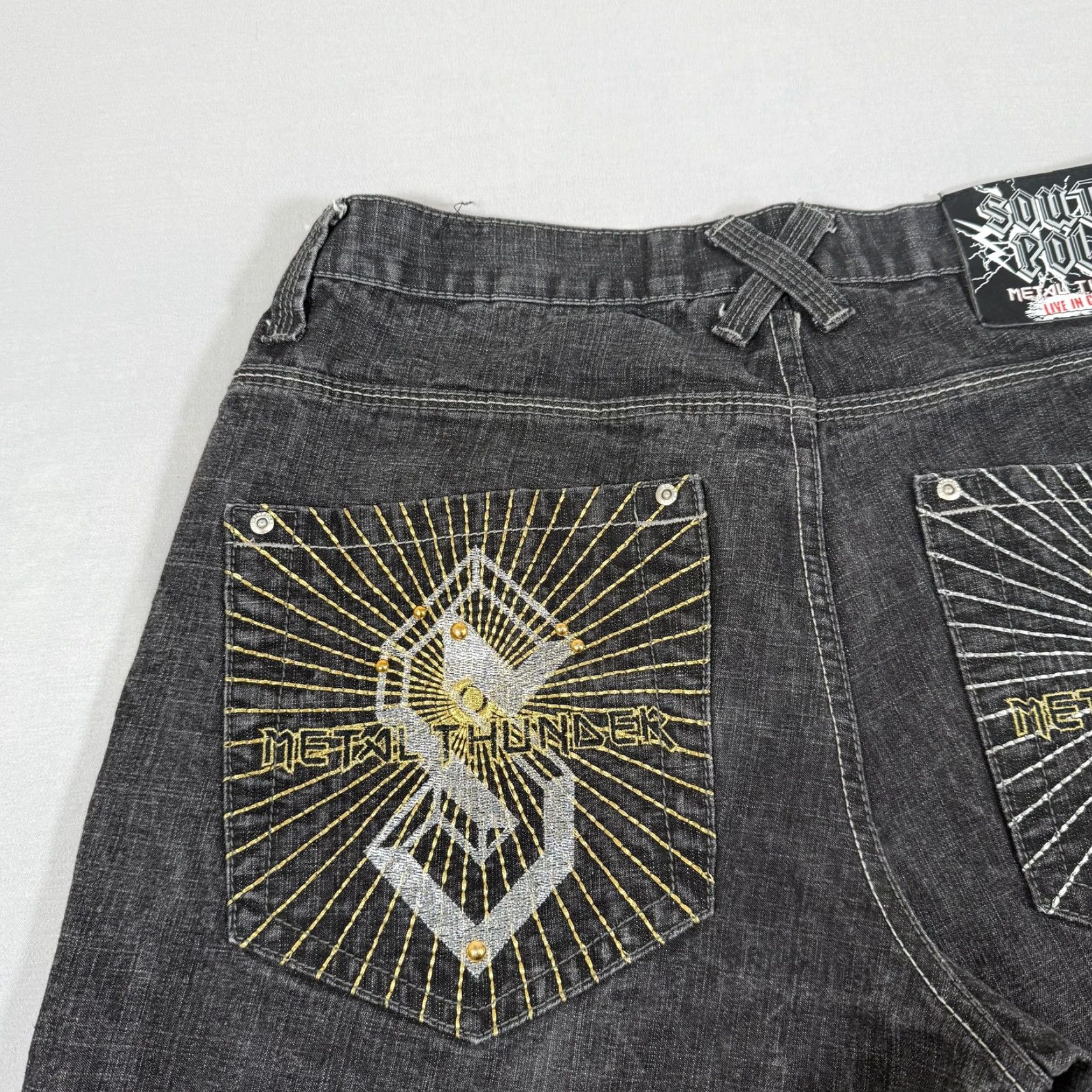 Southpole VINTAGE Southpole Metal Thunder Jeans Men 36x32 Denim Black Charcoal Wash Relaxed Straight Pockets Embroidered Logo Rock Theme 90s Mens Size US 36 / EU 52 - 5 Thumbnail