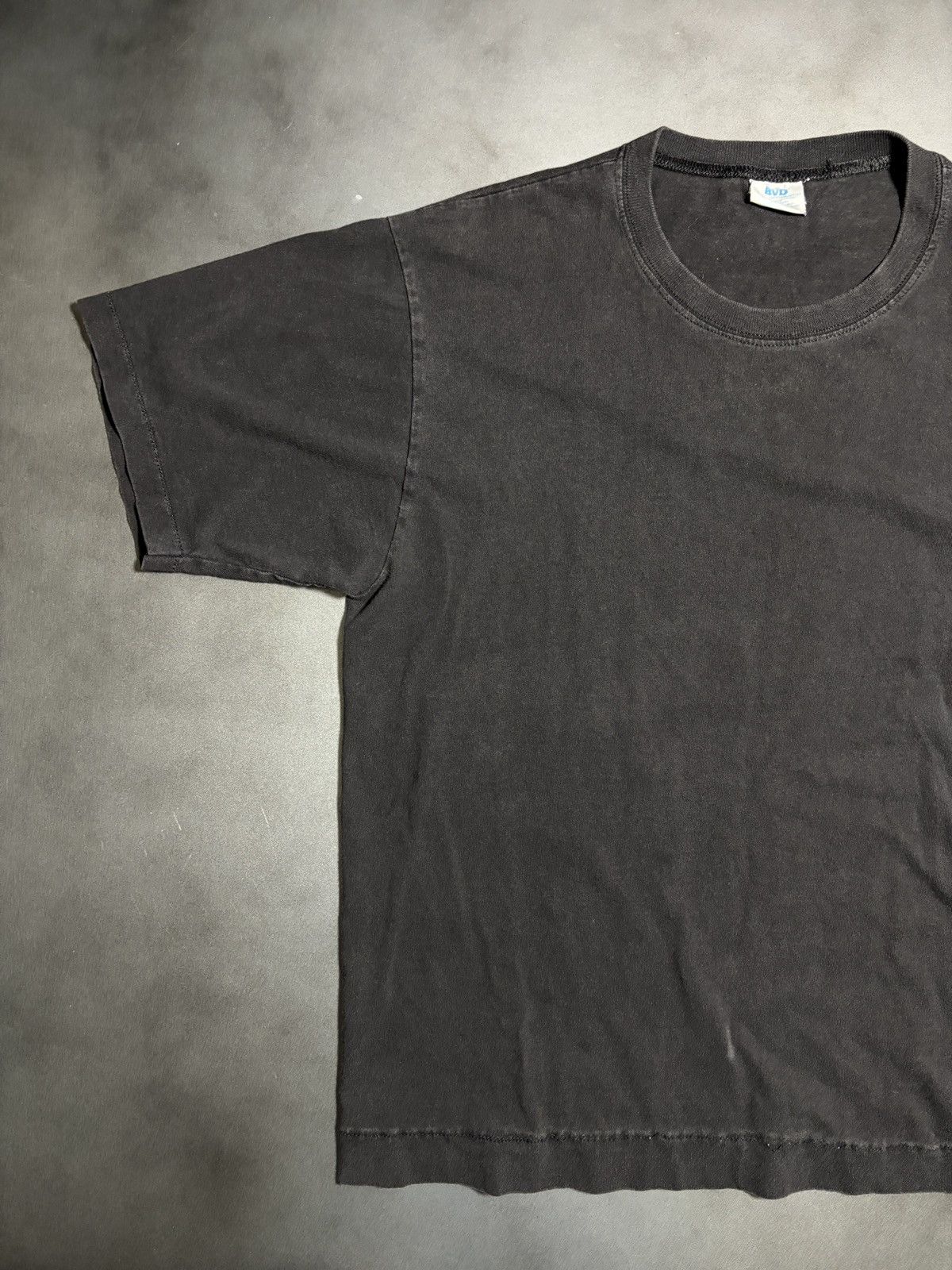 Vintage Hemmed Vintage Blank T-Shirt 1990s Black T-Shirt Cropped BVD Size US S / EU 44-46 / 1 - 11 Thumbnail