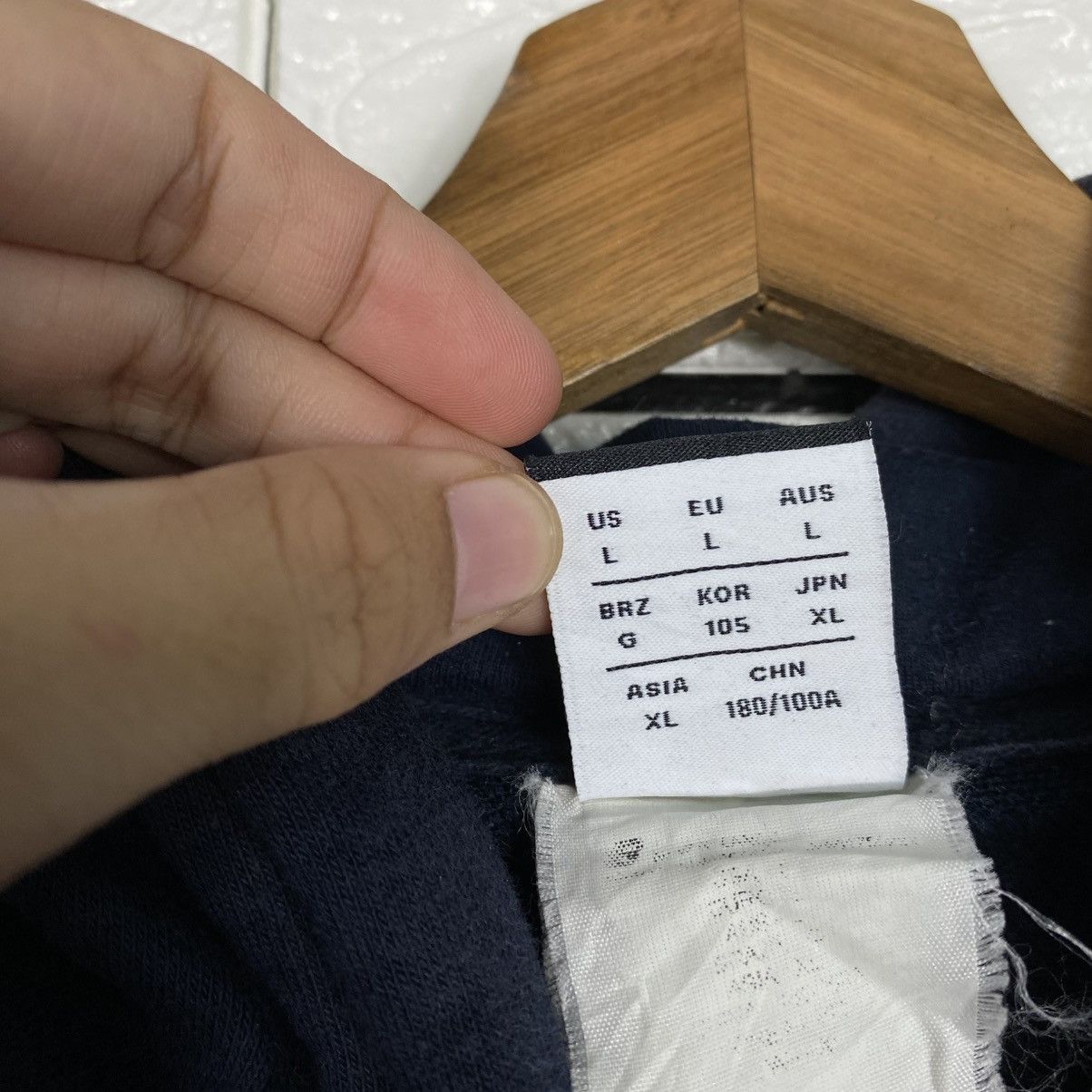 Japanese Brand Vintage Hoodie Pull Over New Balance Big Logo Over Print Size US L / EU 52-54 / 3 - 17 Thumbnail