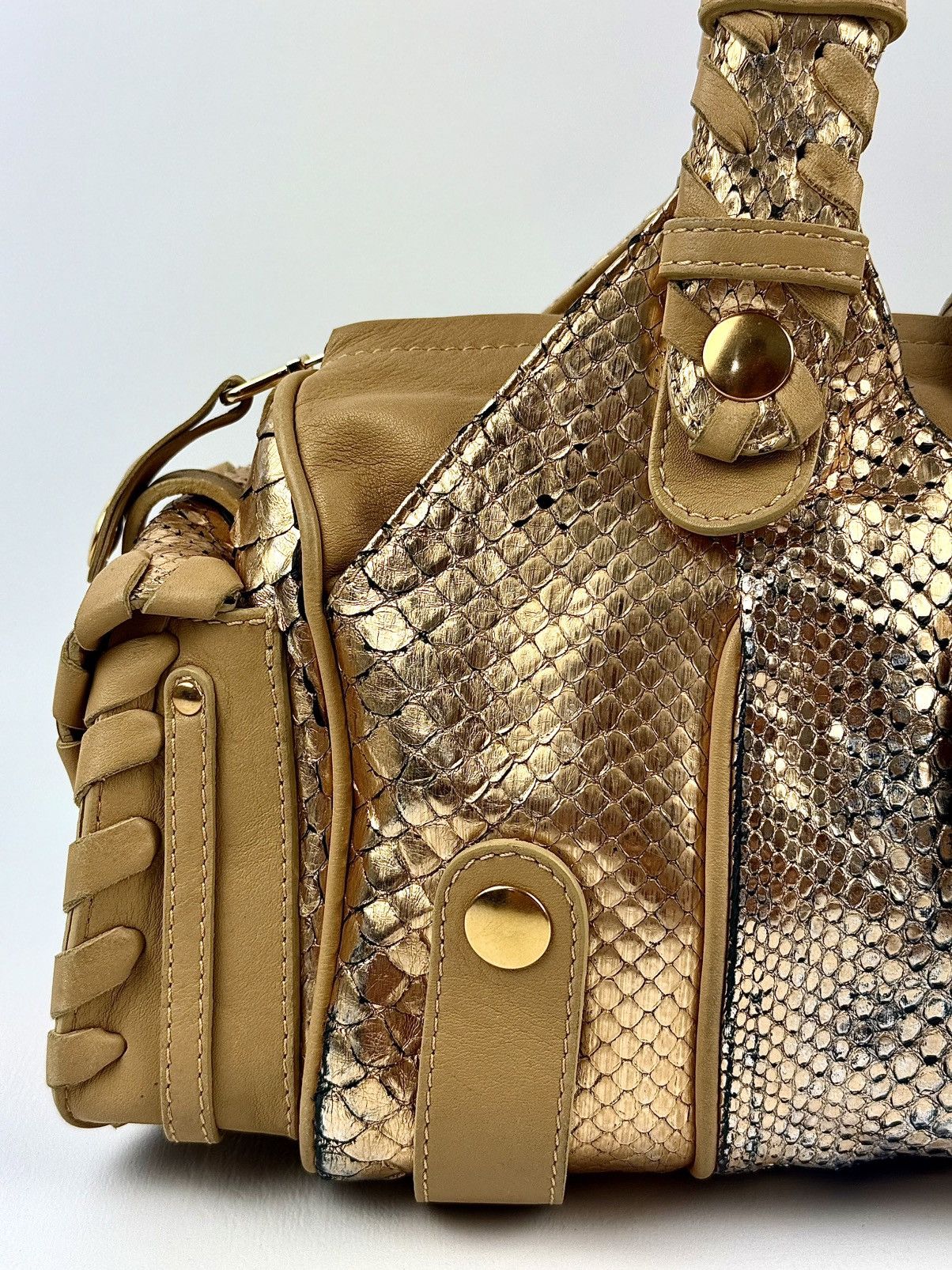 Chloe Chloe - Phoebe - 2004 - Magazine - Metallic Gold - Silverado Size ONE SIZE - 7 Thumbnail