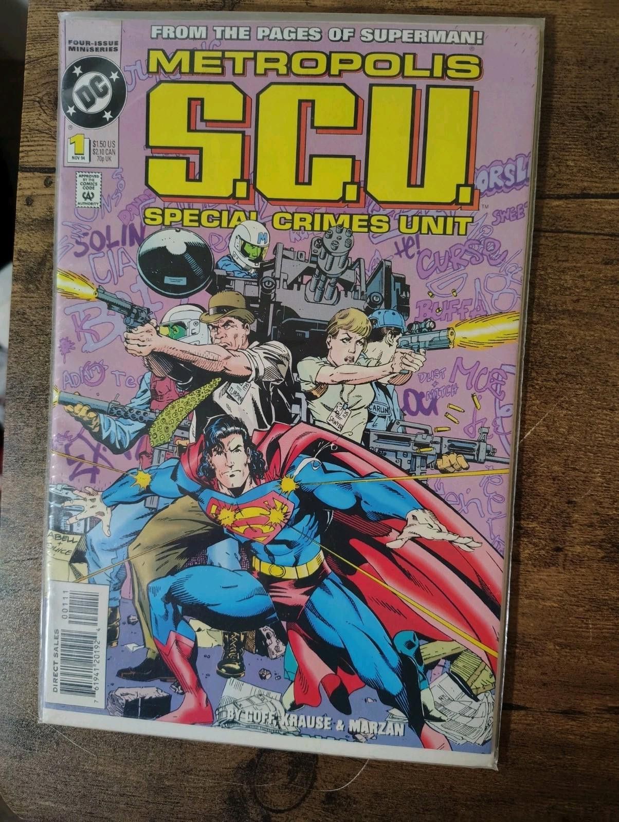 Designer LOT 10 DC Comics Titans Green Latern Batman Superman Size ONE SIZE - 8 Thumbnail