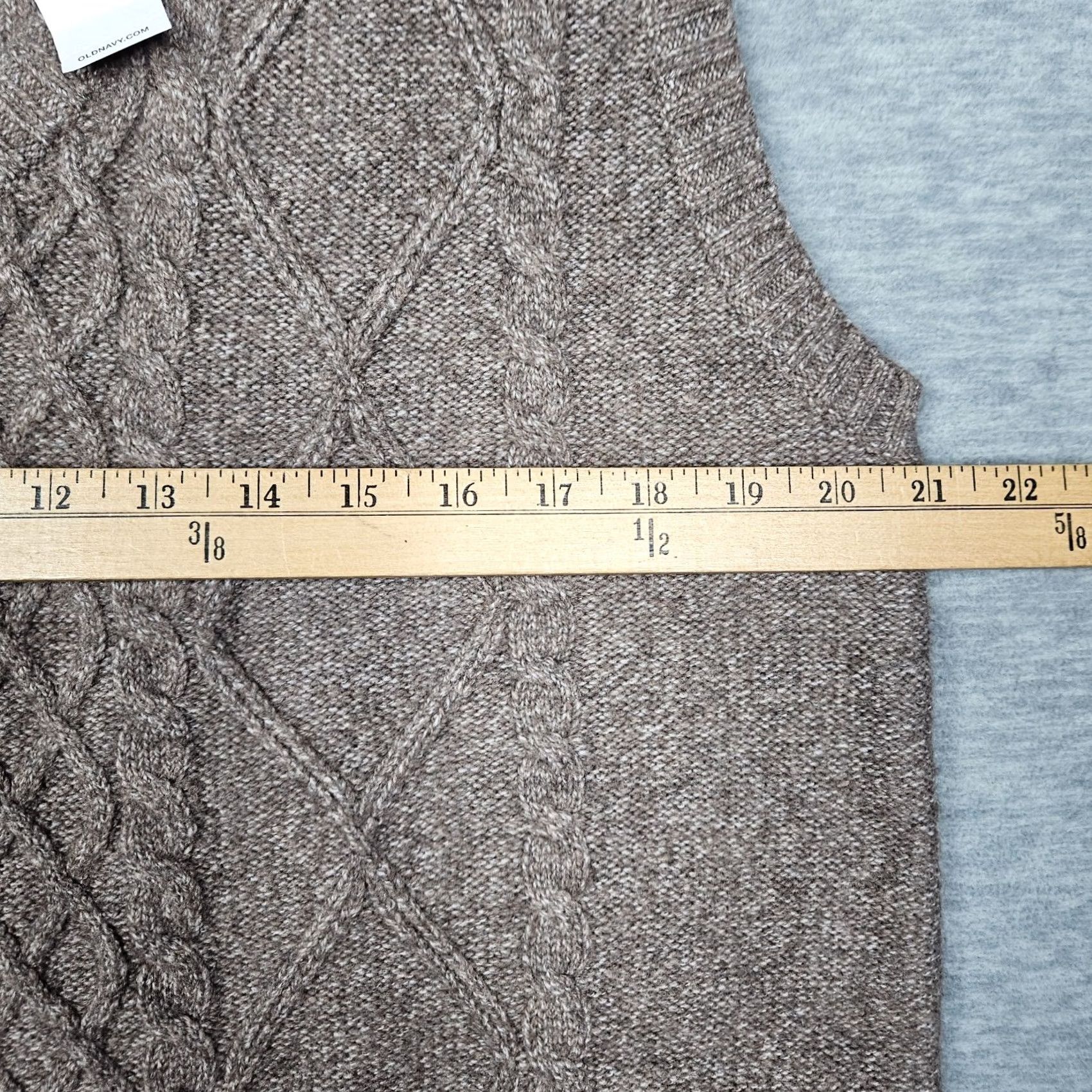 Old Navy Old Navy Brown V-Neck Cable Vest Sweater Size L Womens Sleeveless Knit All Seasons Final Sale New Size L / US 10 / IT 46 - 3 Thumbnail