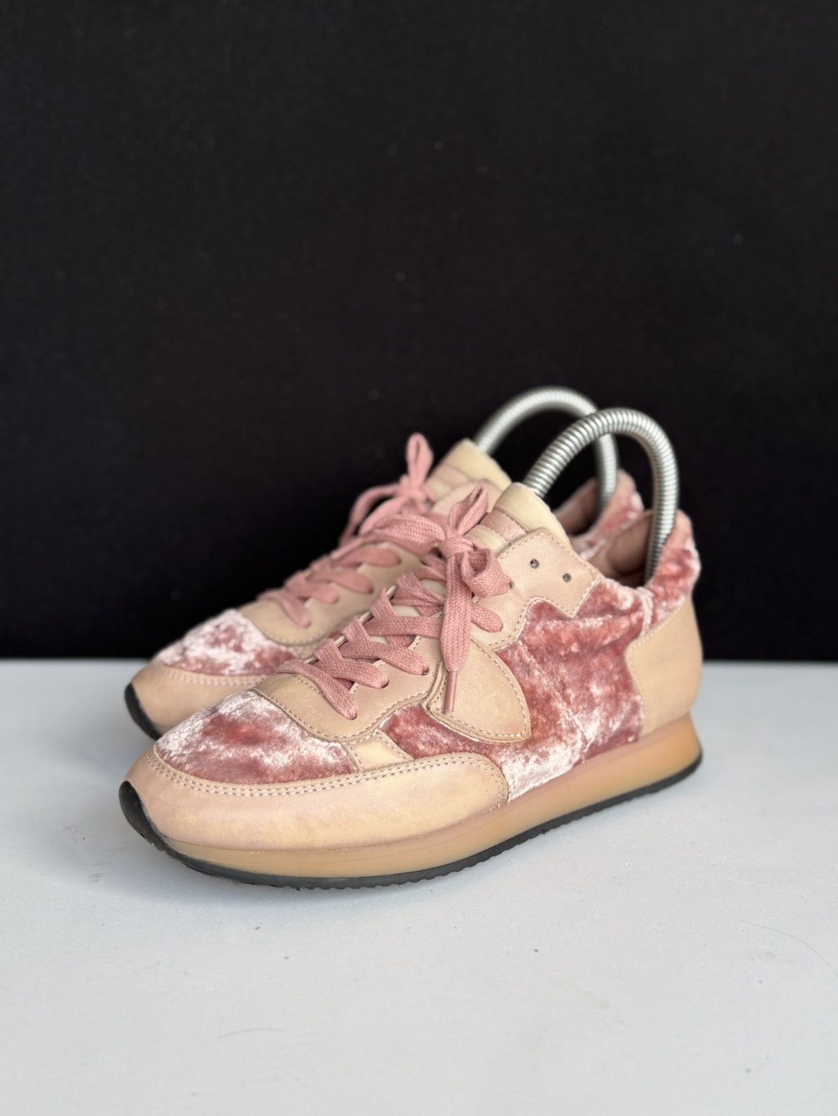 Philippe Model Philippe Model Pink Sneakers size 36 Size US 6 / IT 36 - 2 Thumbnail