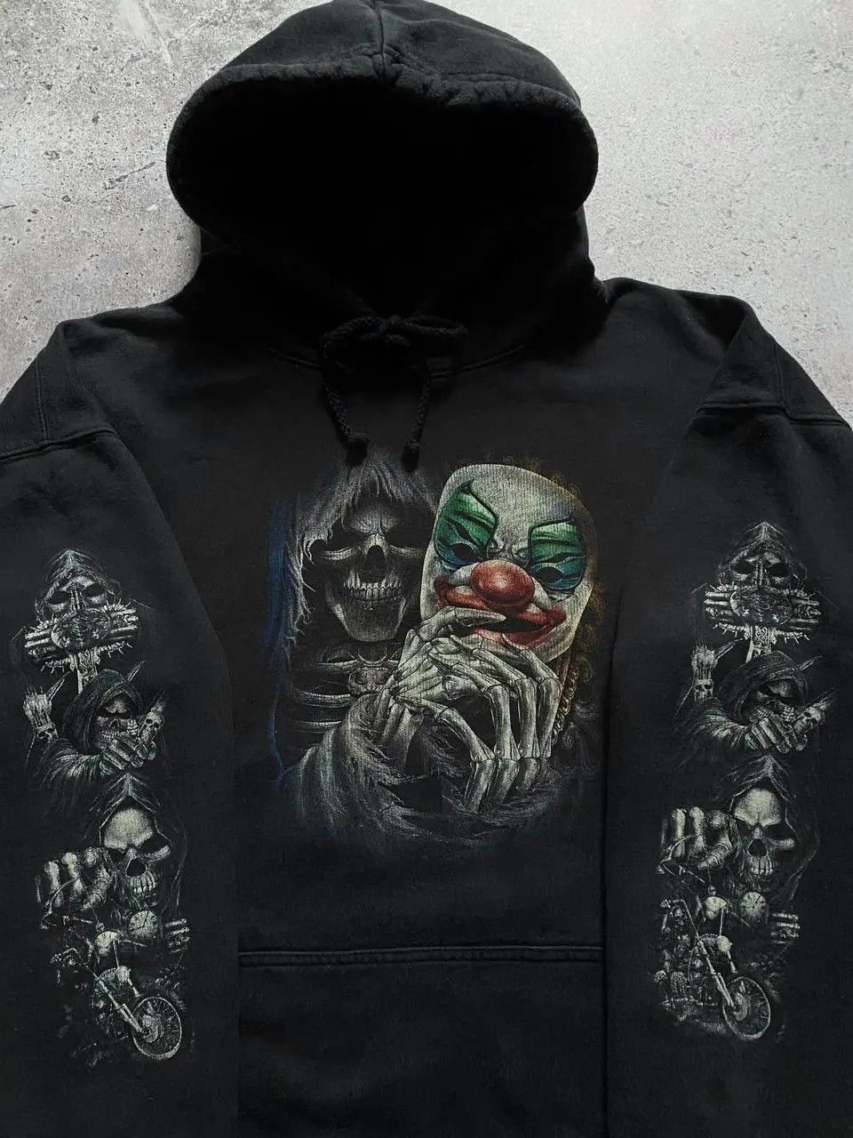 Japanese Brand VINTAGE 90s JOKER SKELETON BAGGY BOXY FADED HOODIE Size US L / EU 52-54 / 3 - 3 Thumbnail