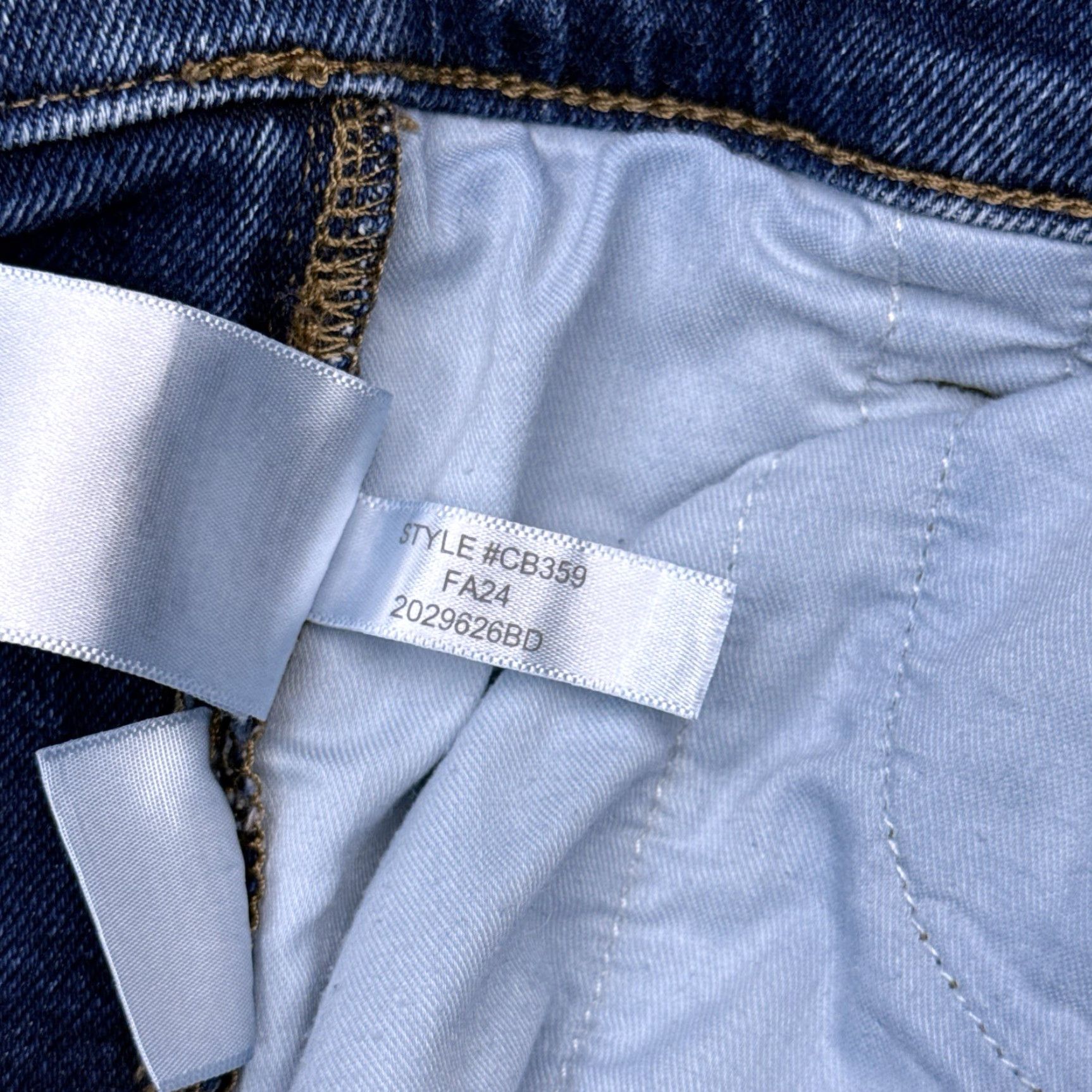 J.Crew J.CREW Jeans Womens 28 High Rise Classic Stretch Denim Ankle 5-Pocket Blue Vintage City Fall Winter Spring Summer Hem Frayed Size 28" / US 6 / IT 42 - 7 Thumbnail