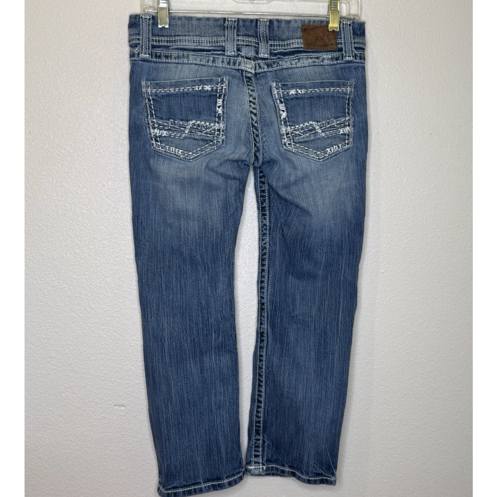 Vintage BKE Denim Sabrina Crop Jeans Womens Size 26 Medium Wash Distressed Thick Stitch Cotton Spandex Inseam 23 Cropped Size 26" / US 2 / IT 38 - 5 Thumbnail