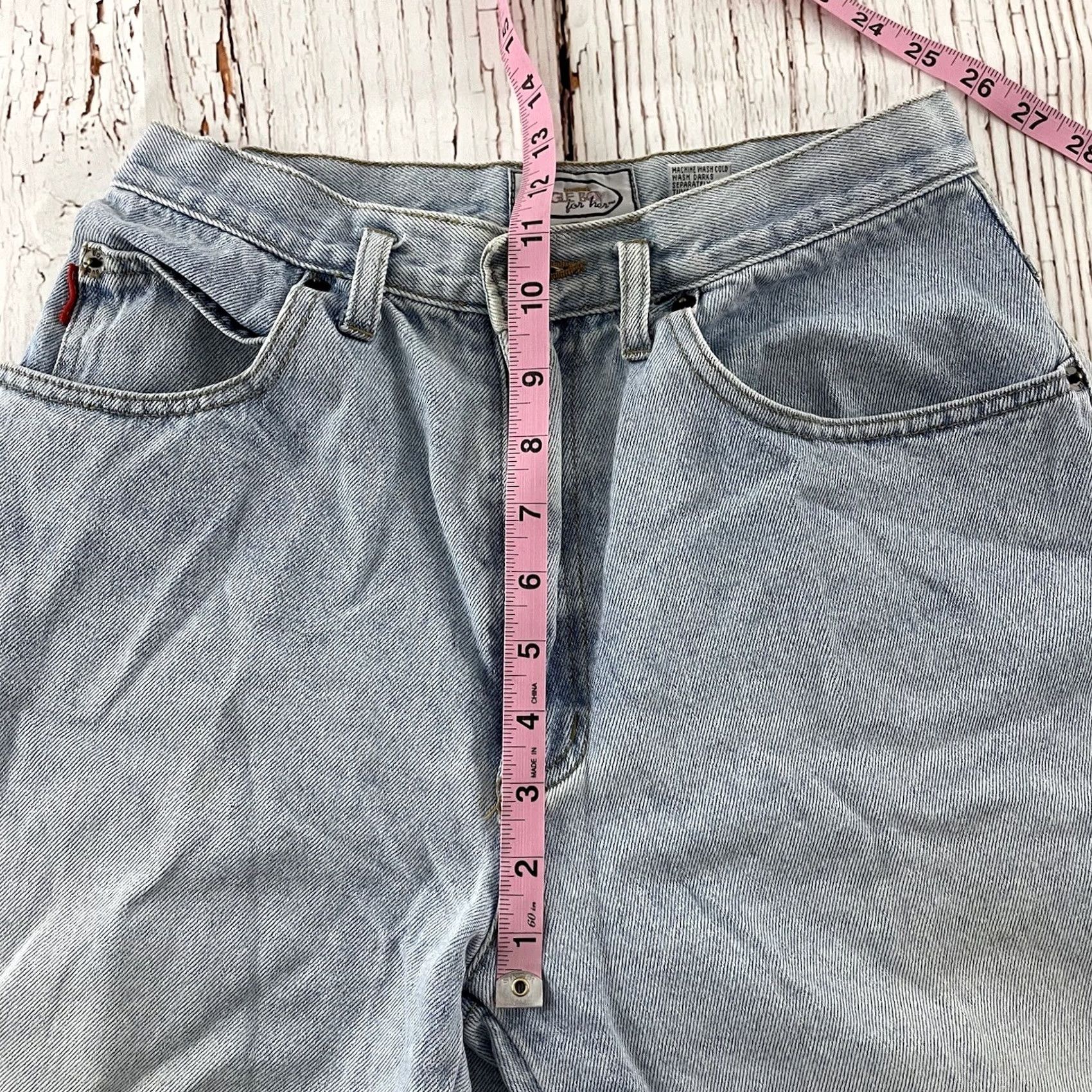 Bugle Boy Vintage Bugle Boy Mom Denim Shorts 8 Size Light Wash Blue Womens Size 30" / US 8 / IT 44 - 4 Thumbnail