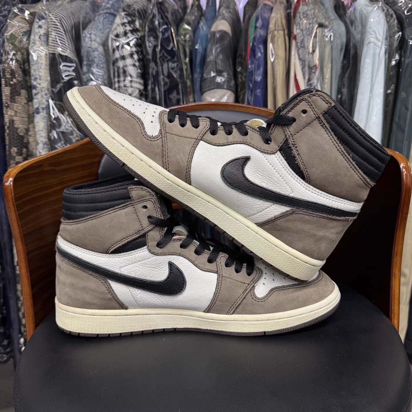 Jordan Brand Air Jordan 1 TS 1.0 Dark Brown K15 Size US 12 / EU 45 - 7 Thumbnail