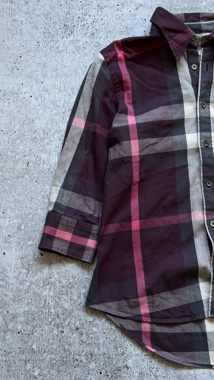 Burberry Women's Burberry London Vintage Nova Check Button Up Shirt Size XS / US 0-2 / IT 36-38 - 4 Thumbnail