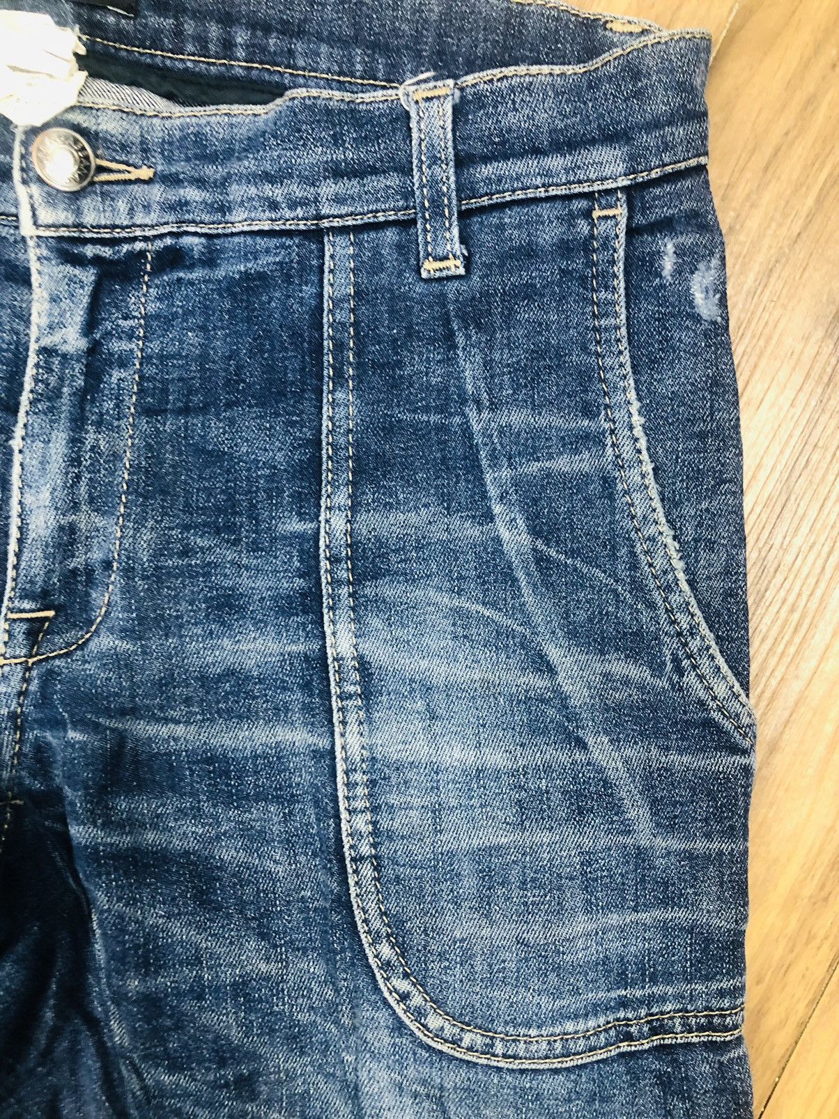 Dolce & Gabbana D&G Men's Carpenter Distressed Wash Blue Jeans (38) Size US 30 / EU 46 - 6 Thumbnail