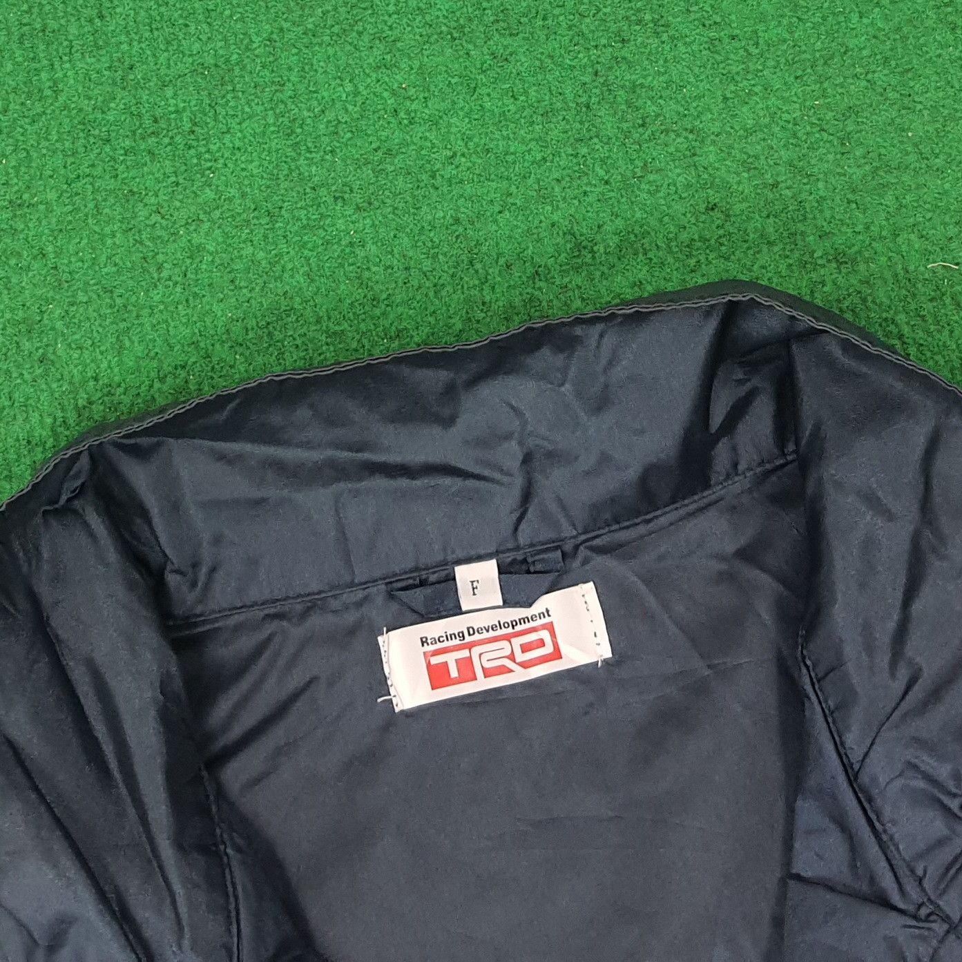 Japanese Brand × Vintage Vintage TRD Toyota Motorsports Windbreaker Jacket C220N1 Size US L / EU 52-54 / 3 - 5 Thumbnail