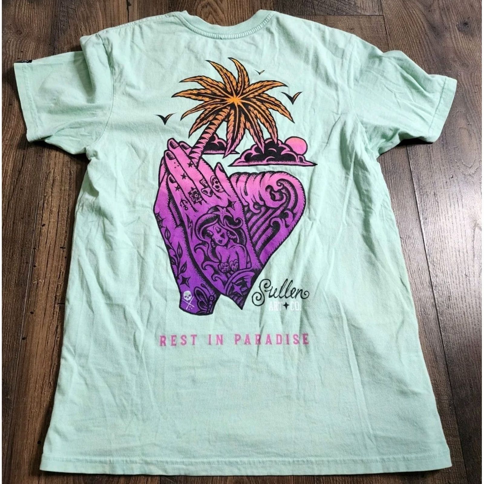Vintage Sullen Mens M T-Shirt Crew Neck Short Sleeve Graphic Print Hands Rest In Paradise Blue Cotton 2020-2029 Art Tattoo USA Biker Size US M / EU 48-50 / 2 - 5 Thumbnail