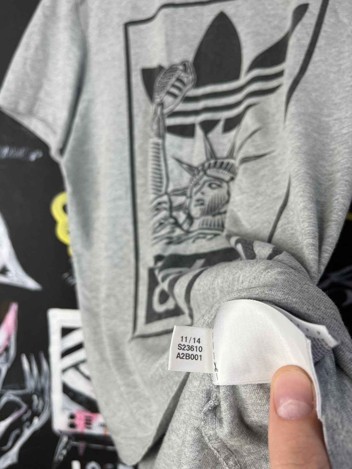 Adidas × Nigo × Vintage Adidas Originals Super Star New Your Bape by Nigo T-shirt Size US M / EU 48-50 / 2 - 7 Thumbnail