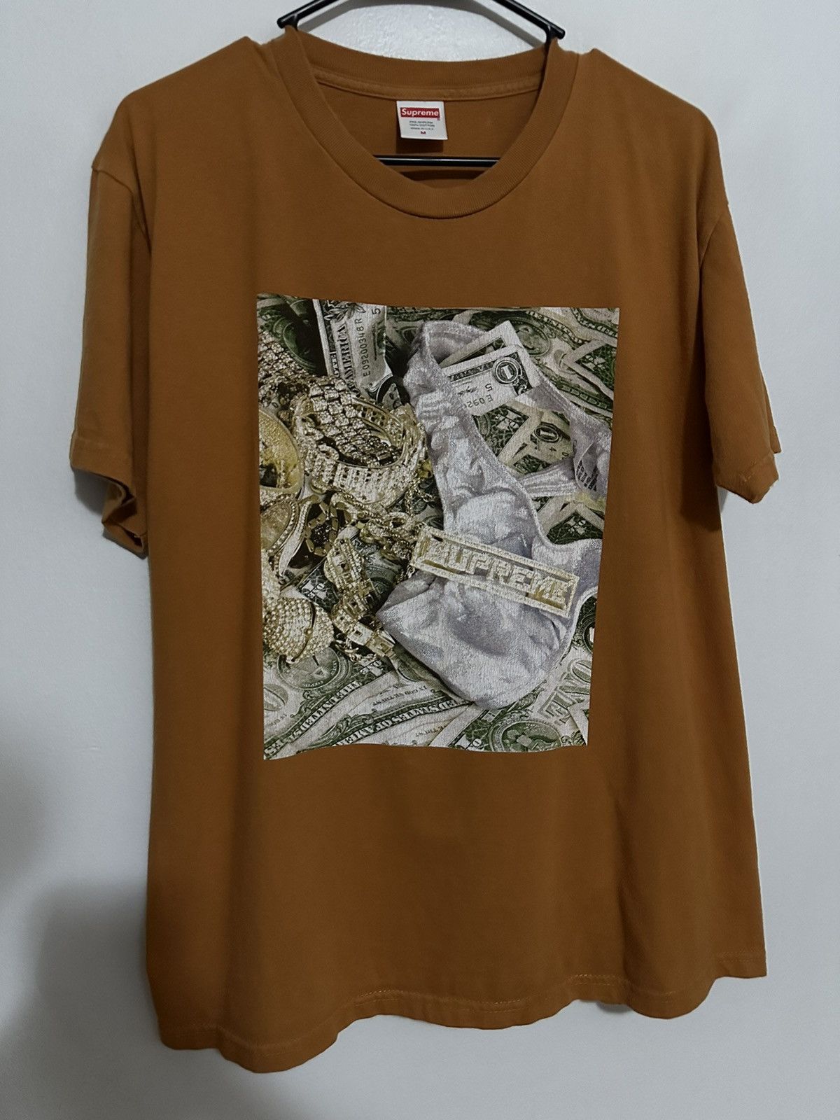 Supreme Supreme Bling Tee Size US M / EU 48-50 / 2 - 1 Thumbnail