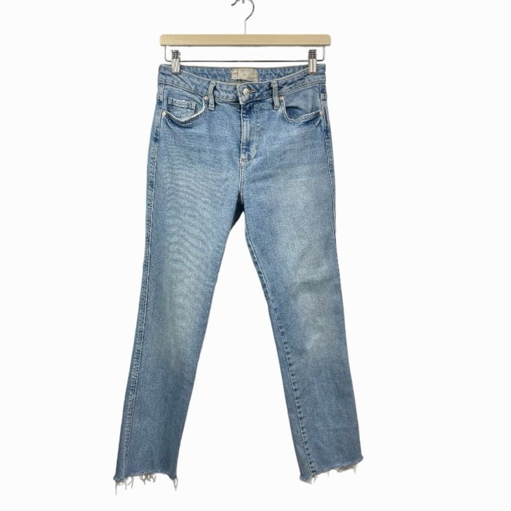 Free People Free People Girlfriend Straight Light Wash Jeans Size 27 Size 27" / US 4 / IT 40 - 2 Thumbnail