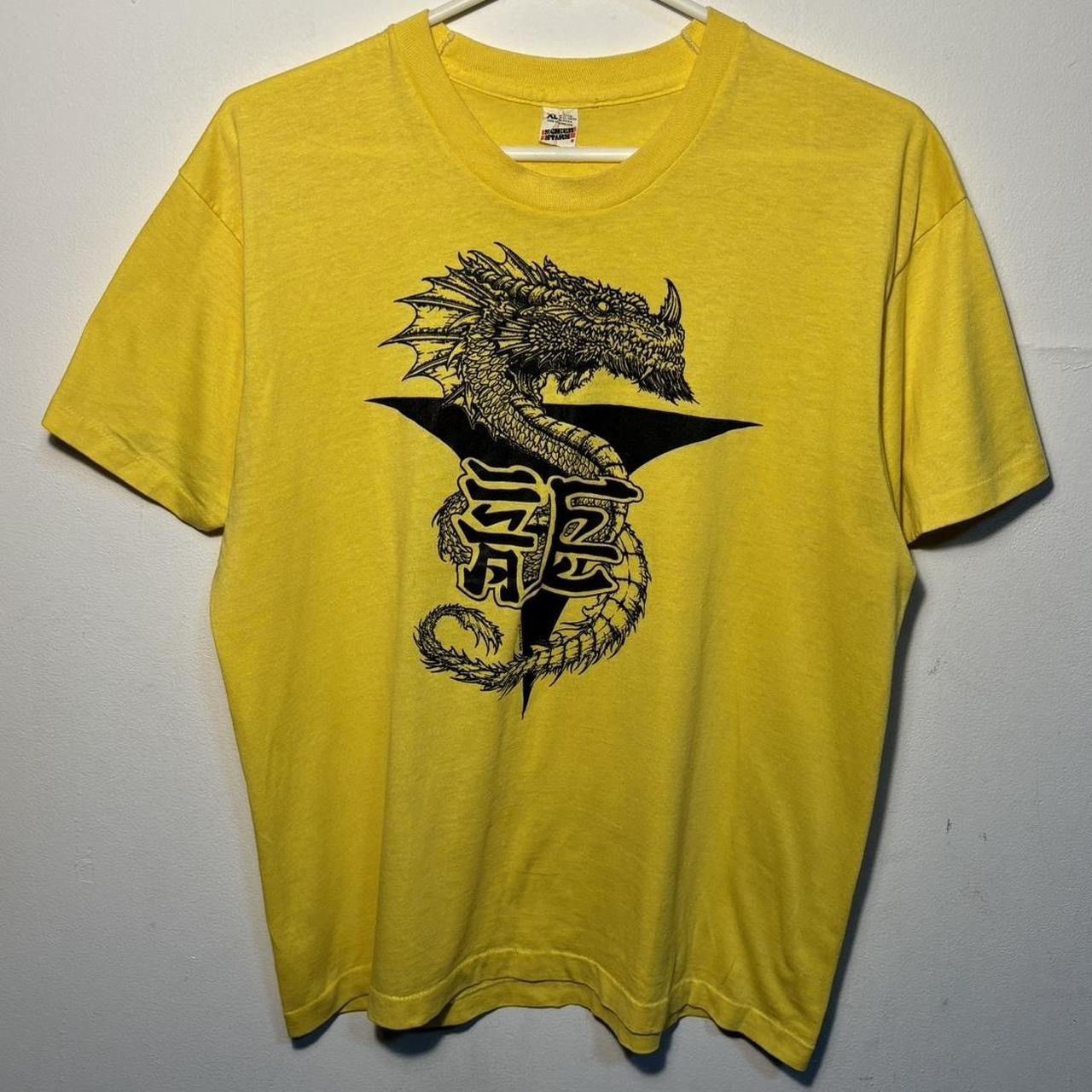 Vintage Vintage 80s Yellow Chinese Dragon T-Shirt Size US XL / EU 56 / 4 - 1 Thumbnail
