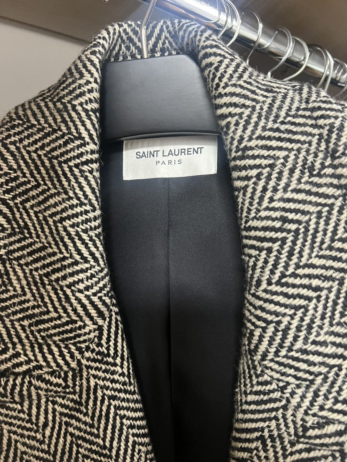 Saint Laurent Paris × Yves Saint Laurent Saint Laurent Chevron Double Breasted Coat in Black Size S / US 4 / IT 40 - 6 Thumbnail
