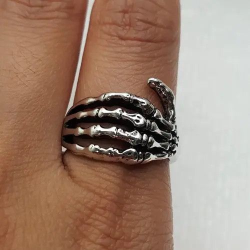 Ring Of Fire Silver Gothic Skulls Skeleton punk Hand Ring Size - 10 RGN Size ONE SIZE - 2 Thumbnail