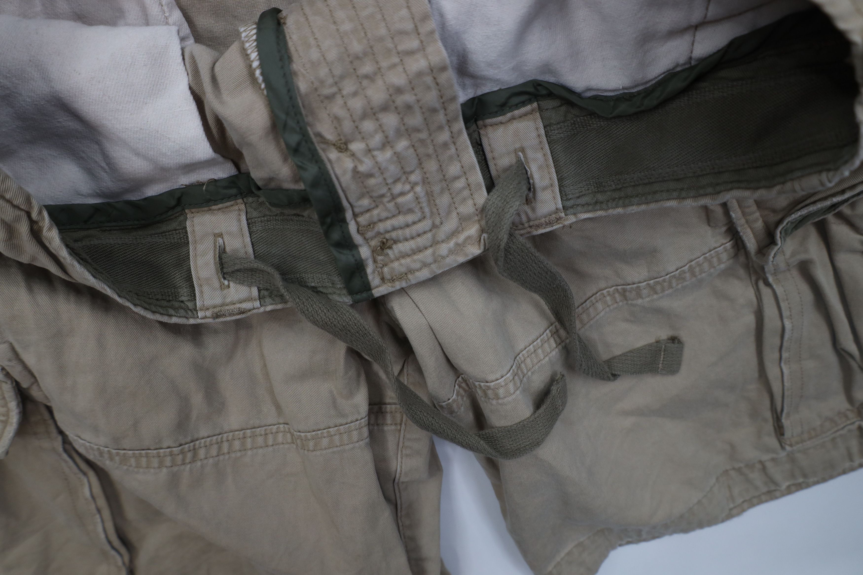 Abercrombie & Fitch Vintage Y2K Abercrombie & Fitch Heavyweight Cargo Shorts Size US 34 / EU 50 - 9 Thumbnail