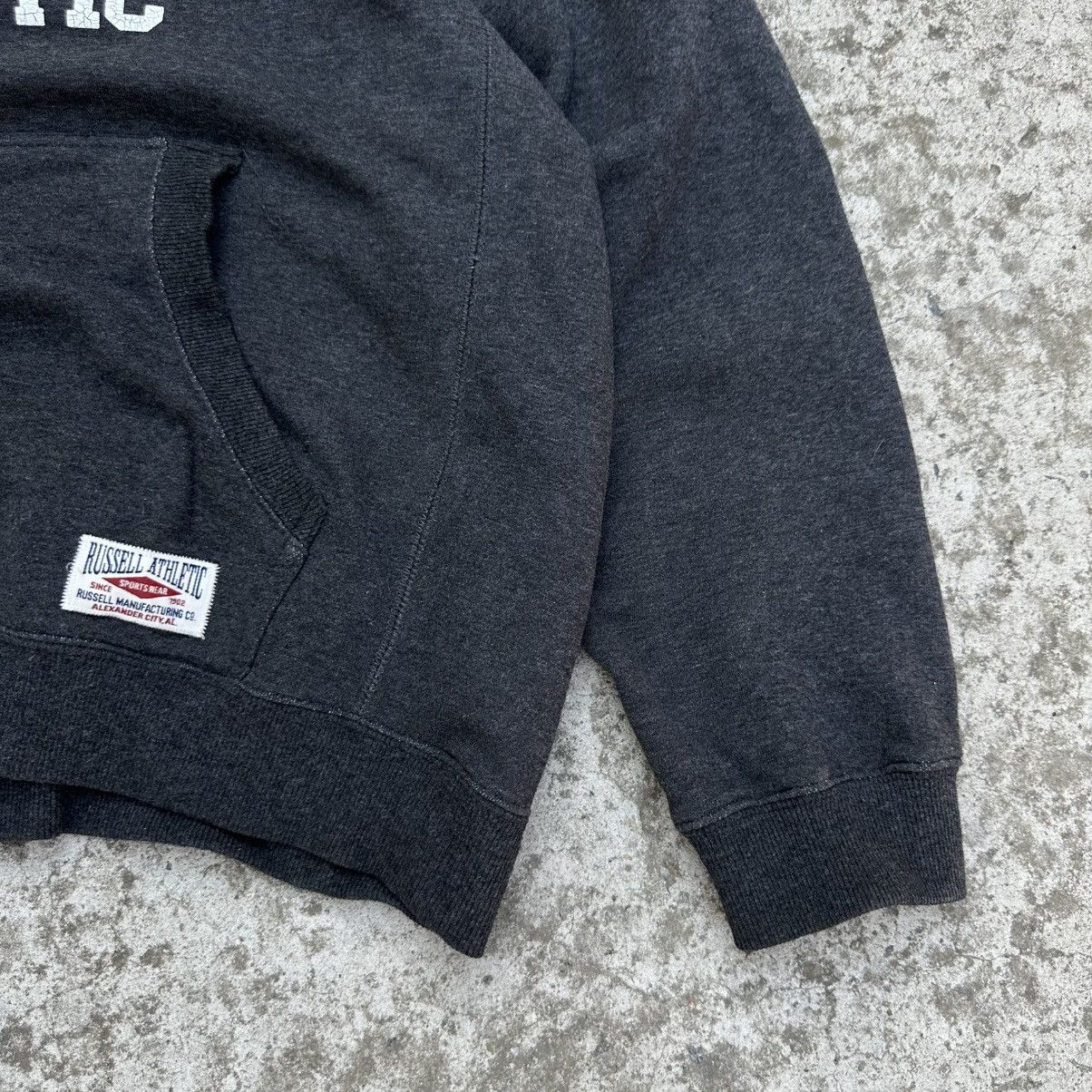 Russell Athletic Vintage Russell Athletic Hoodie Fitted Y2K Style USA 00s Size US XXL / EU 58 / 5 - 5 Thumbnail
