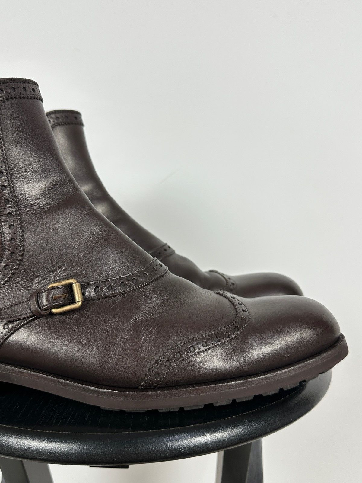 Louis Vuitton Louis Vuitton Brown Leather Chelsea Wingtip Brogue Boots Size US 12 / EU 45 - 7 Thumbnail