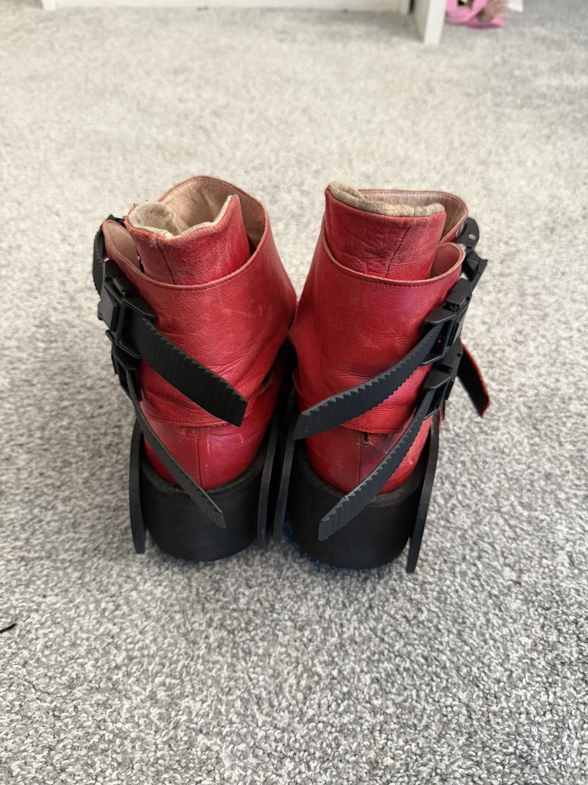 20471120 Ski boots