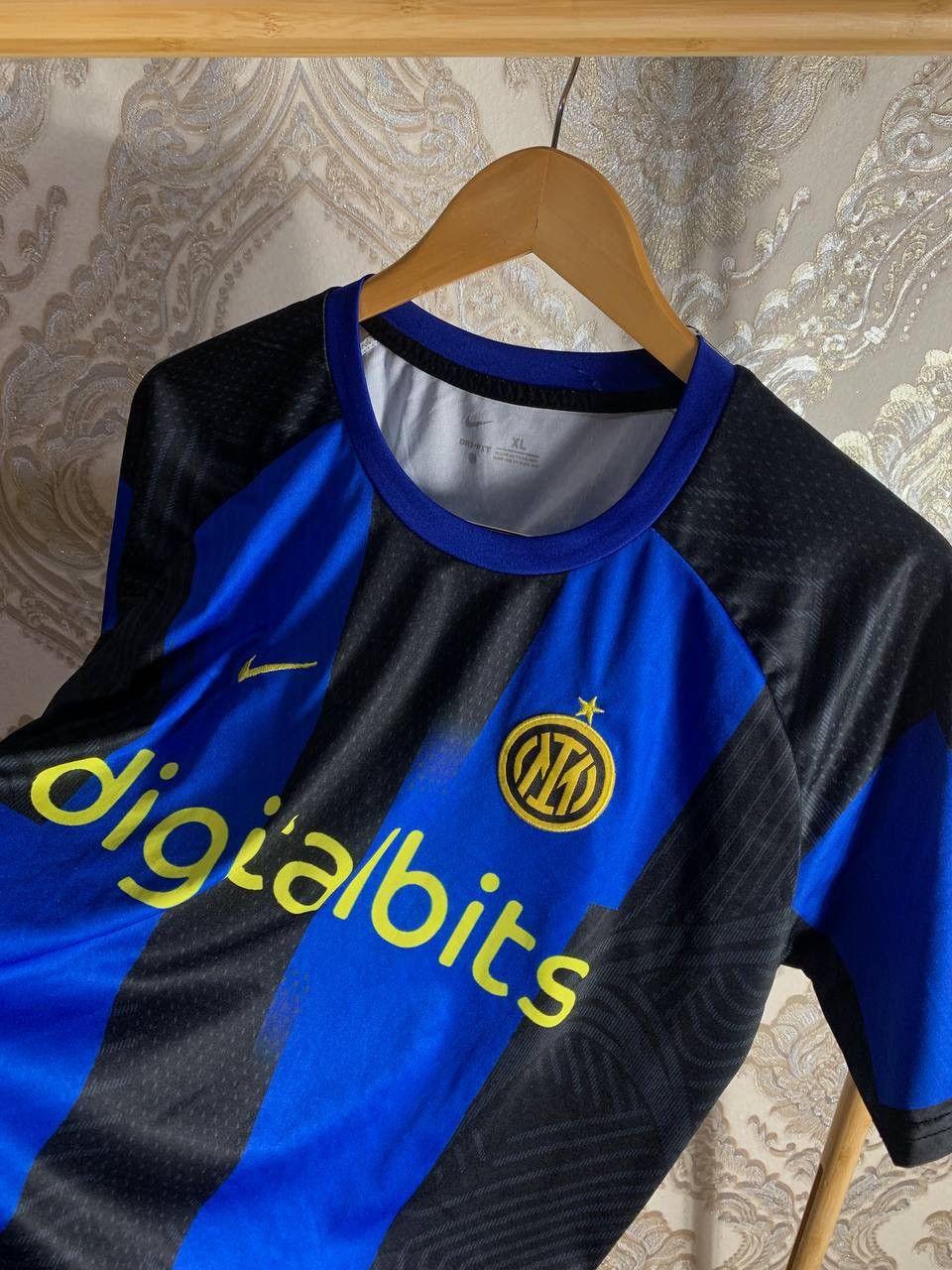 Vintage VINTAGE NIKE FC INTER MILAN ITALY SOCCER JERSEY RETRO Y2K Size US XL / EU 56 / 4 - 5 Thumbnail