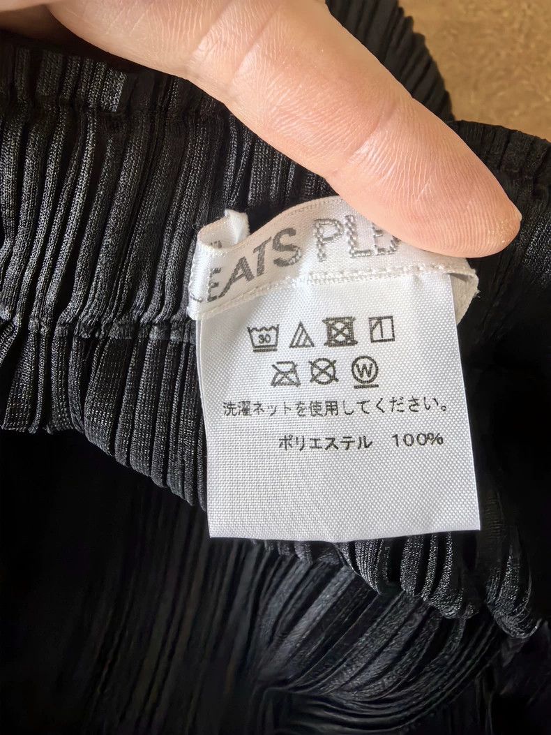 Issey Miyake Issey Miyake size:1 Black pleated skirt Size 31" - 5 Thumbnail