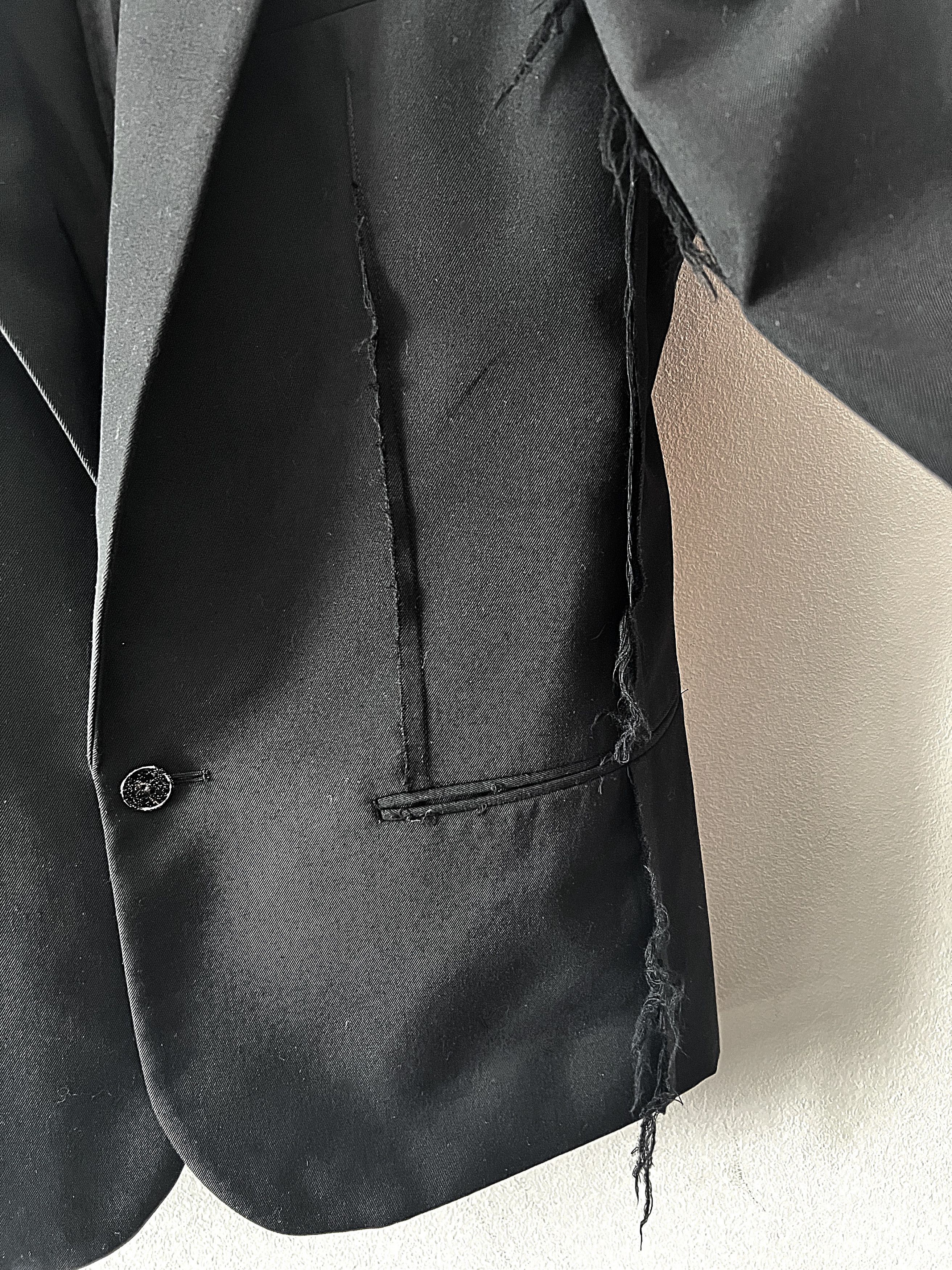 Number (N)ine SS'06 Number(N)ine Frayed Blazer With Chian Size US XL / EU 56 / 4 - 13 Thumbnail