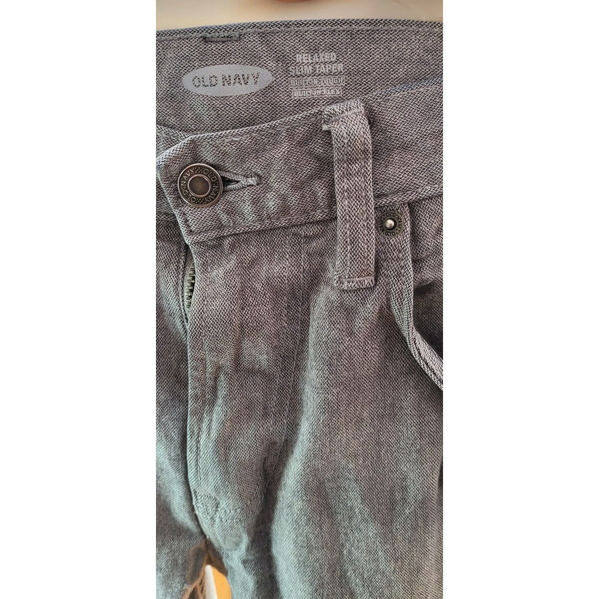 Old Navy Men's Old Navy Gray Relaxed Slim Taper jeans Size 33x34 Size US 33 - 4 Thumbnail